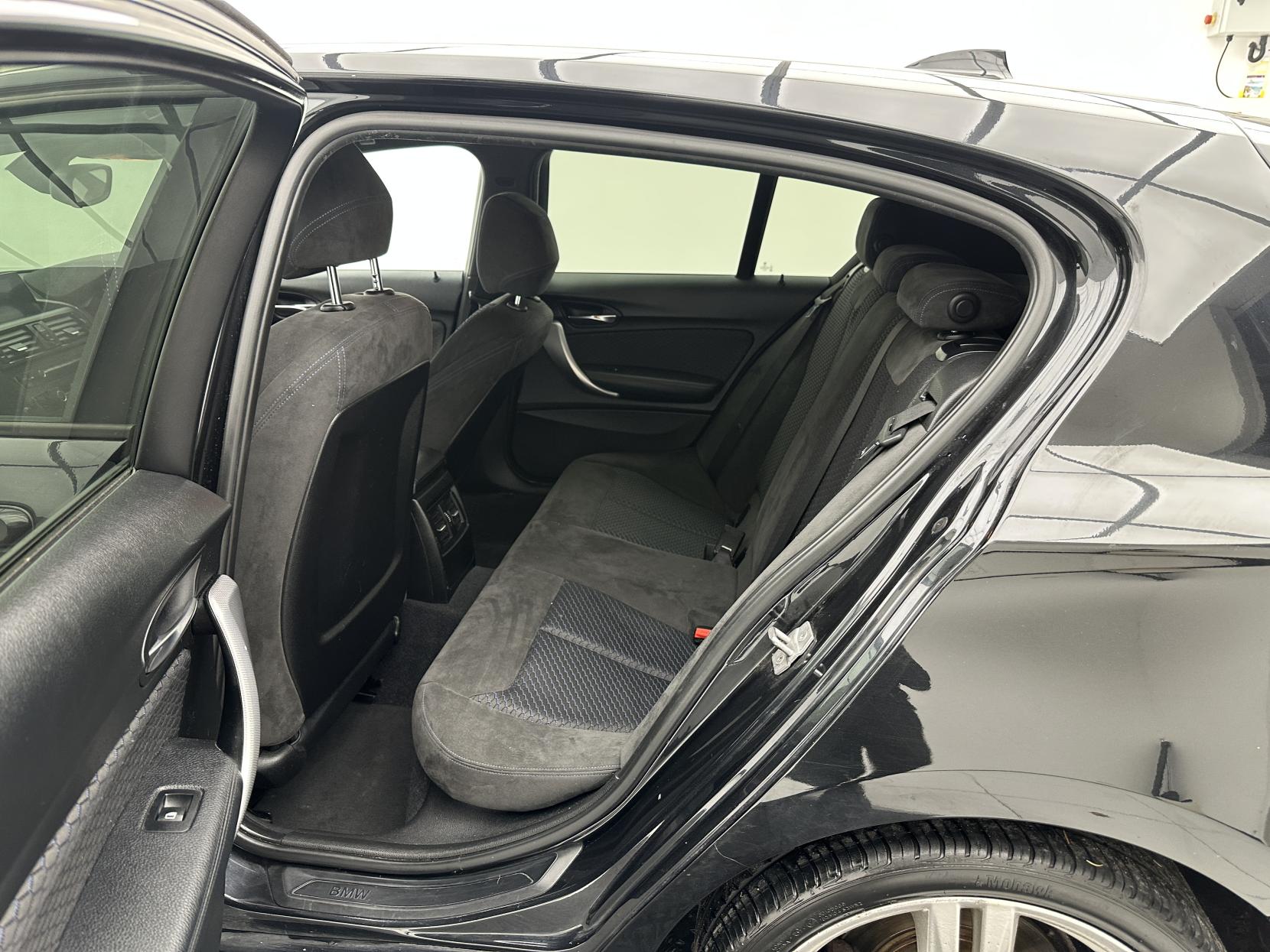 BMW 1 Series 2.0 116d M Sport Hatchback 5dr Diesel Manual Euro 5 (s/s) (116 ps)