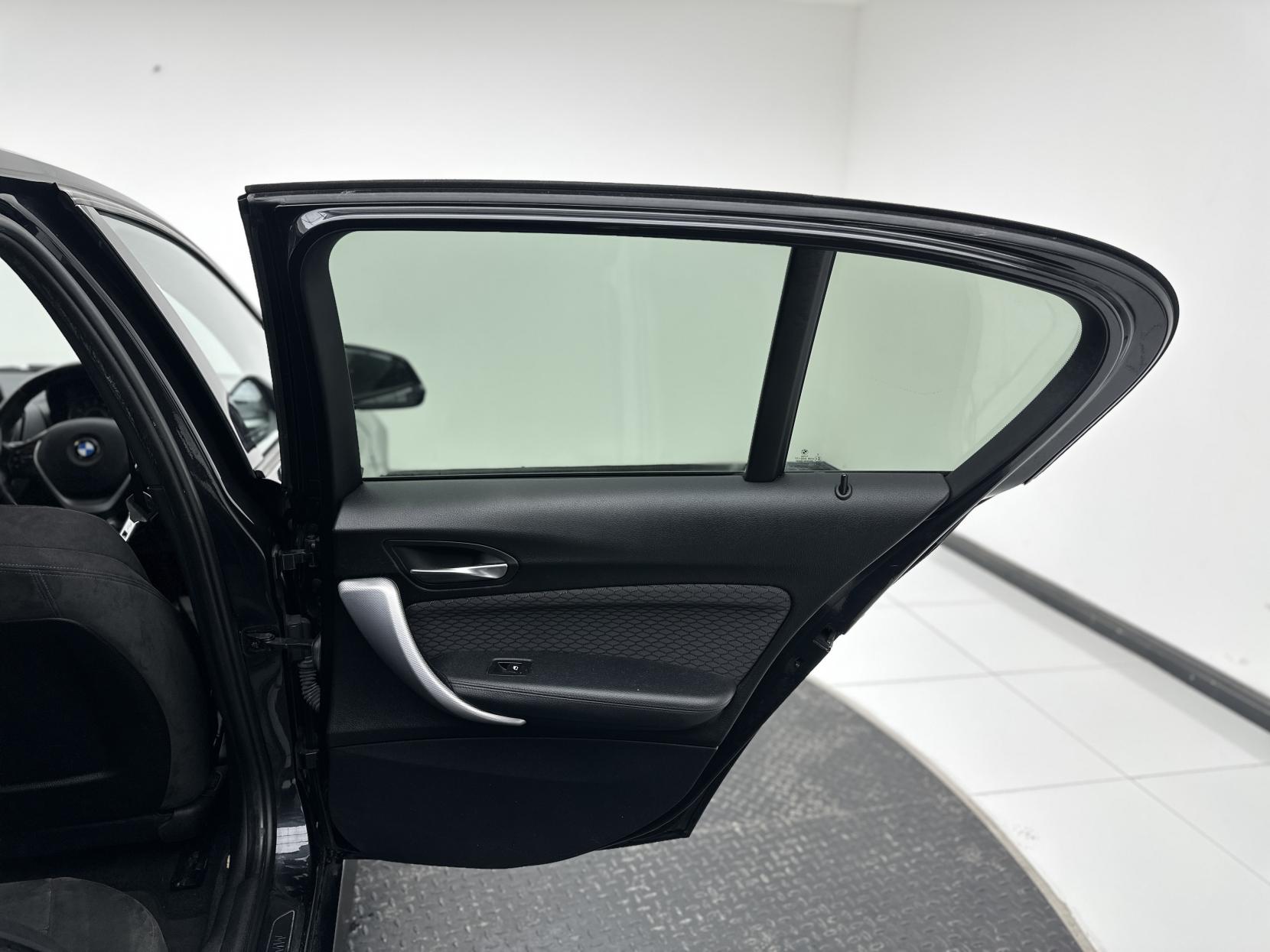 BMW 1 Series 2.0 116d M Sport Hatchback 5dr Diesel Manual Euro 5 (s/s) (116 ps)