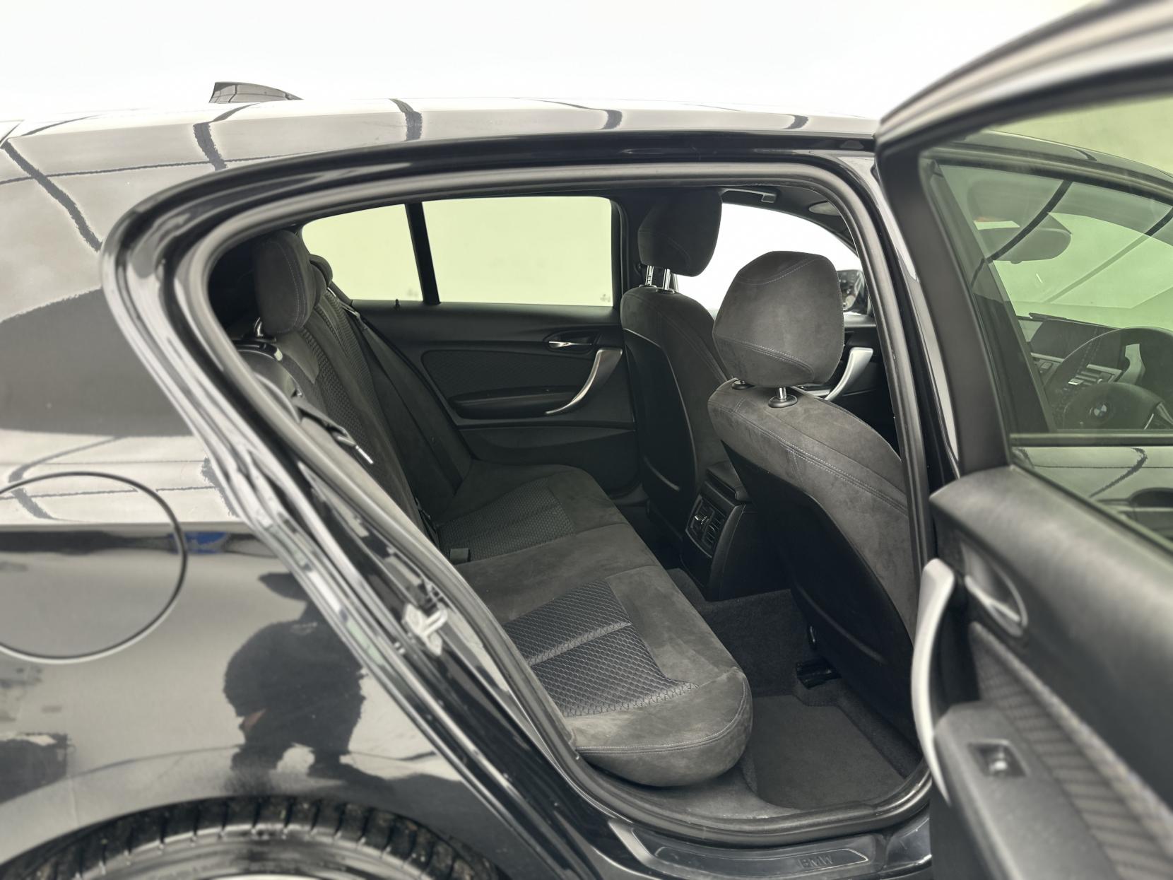 BMW 1 Series 2.0 116d M Sport Hatchback 5dr Diesel Manual Euro 5 (s/s) (116 ps)