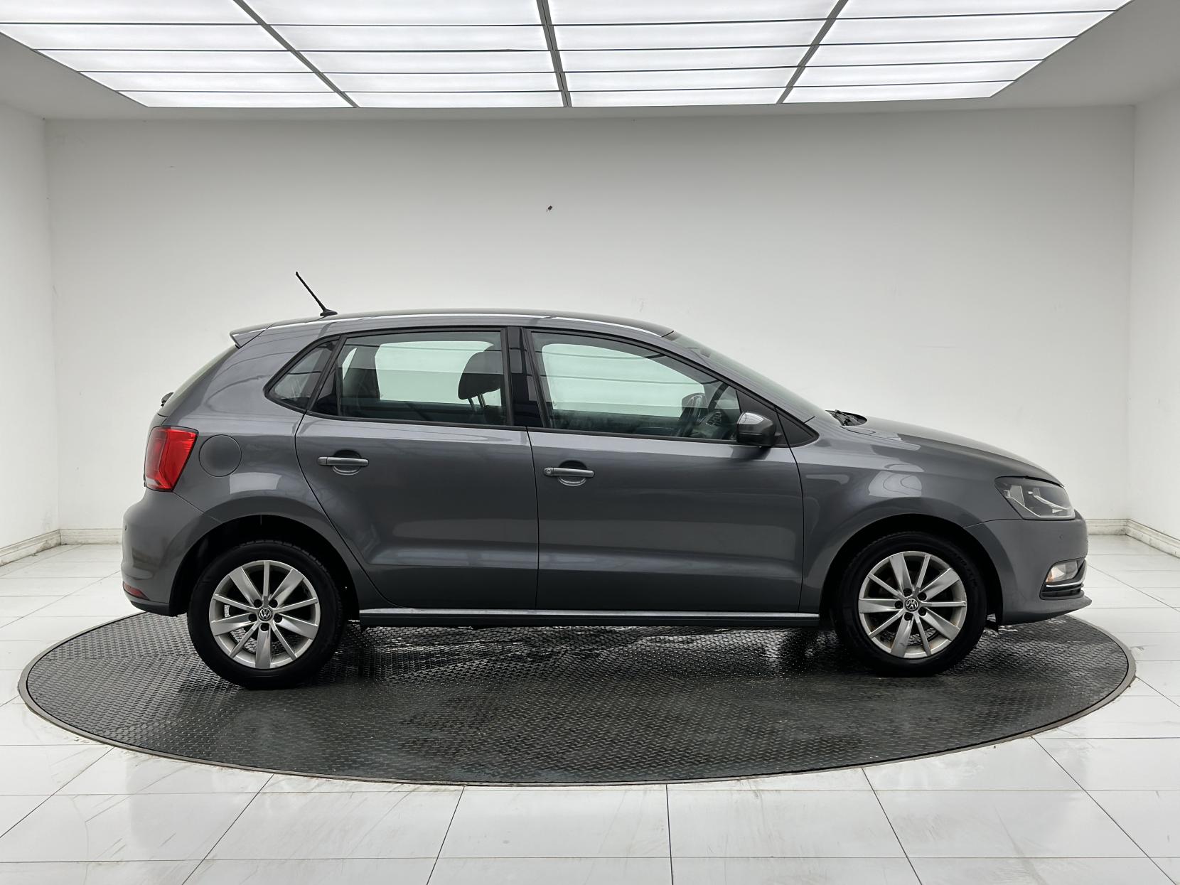 Volkswagen Polo 1.2 TSI BlueMotion Tech SE Hatchback 5dr Petrol DSG Euro 6 (s/s) (90 ps)