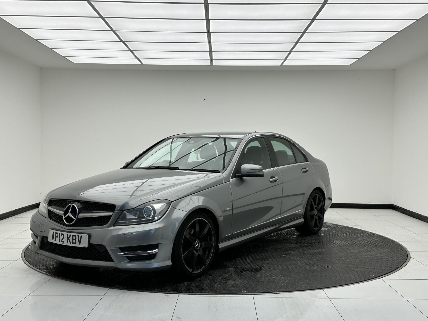 Mercedes-Benz C Class 2.1 C250 CDI BlueEfficiency Sport Saloon 4dr Diesel G-Tronic+ Euro 5 (s/s) (204 ps)