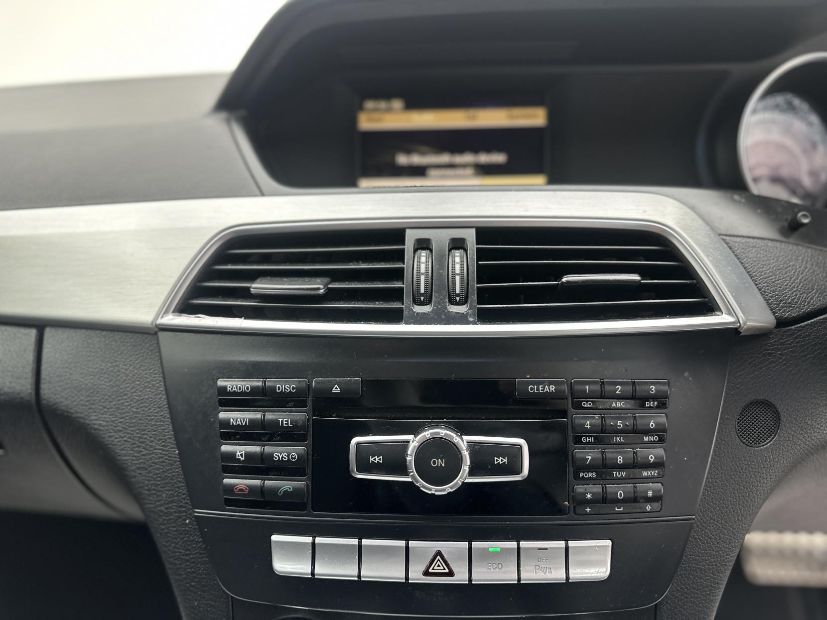 Mercedes-Benz C Class 2.1 C250 CDI BlueEfficiency Sport Saloon 4dr Diesel G-Tronic+ Euro 5 (s/s) (204 ps)