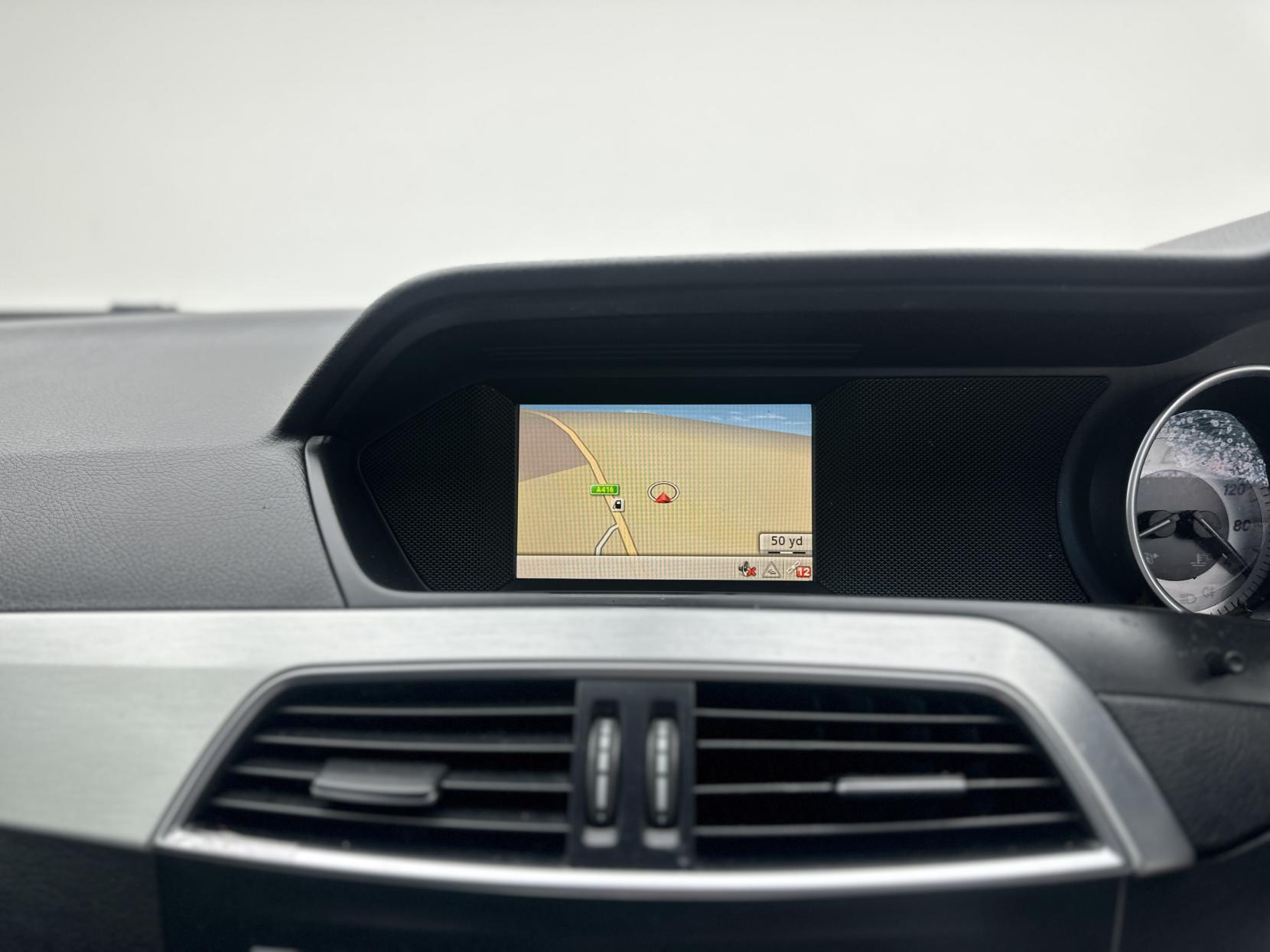 Mercedes-Benz C Class 2.1 C250 CDI BlueEfficiency Sport Saloon 4dr Diesel G-Tronic+ Euro 5 (s/s) (204 ps)