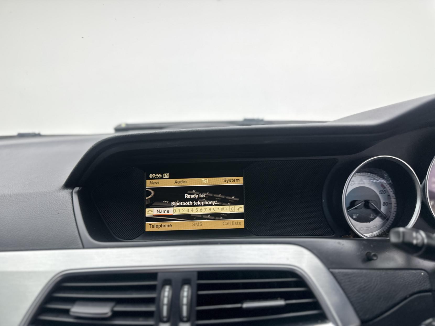 Mercedes-Benz C Class 2.1 C250 CDI BlueEfficiency Sport Saloon 4dr Diesel G-Tronic+ Euro 5 (s/s) (204 ps)