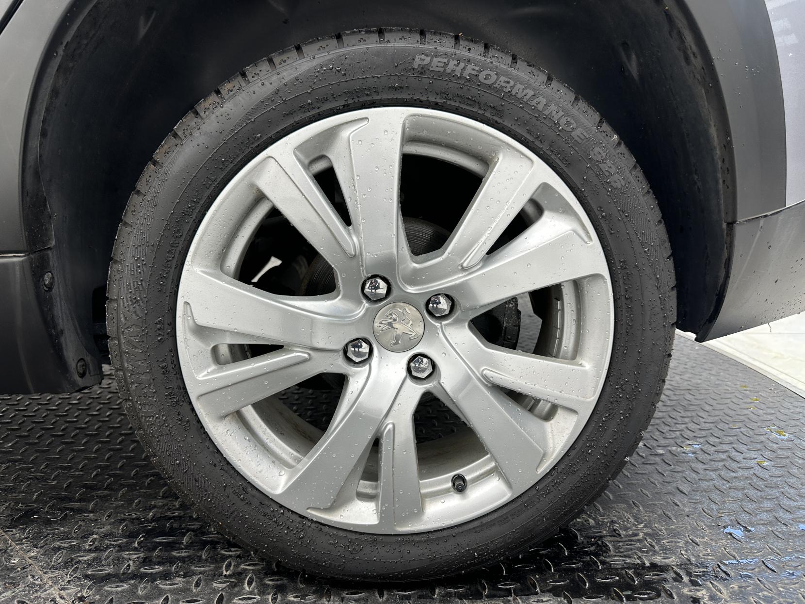 Peugeot 2008 1.2 PureTech GT Line SUV 5dr Petrol EAT Euro 6 (s/s) (110 ps)
