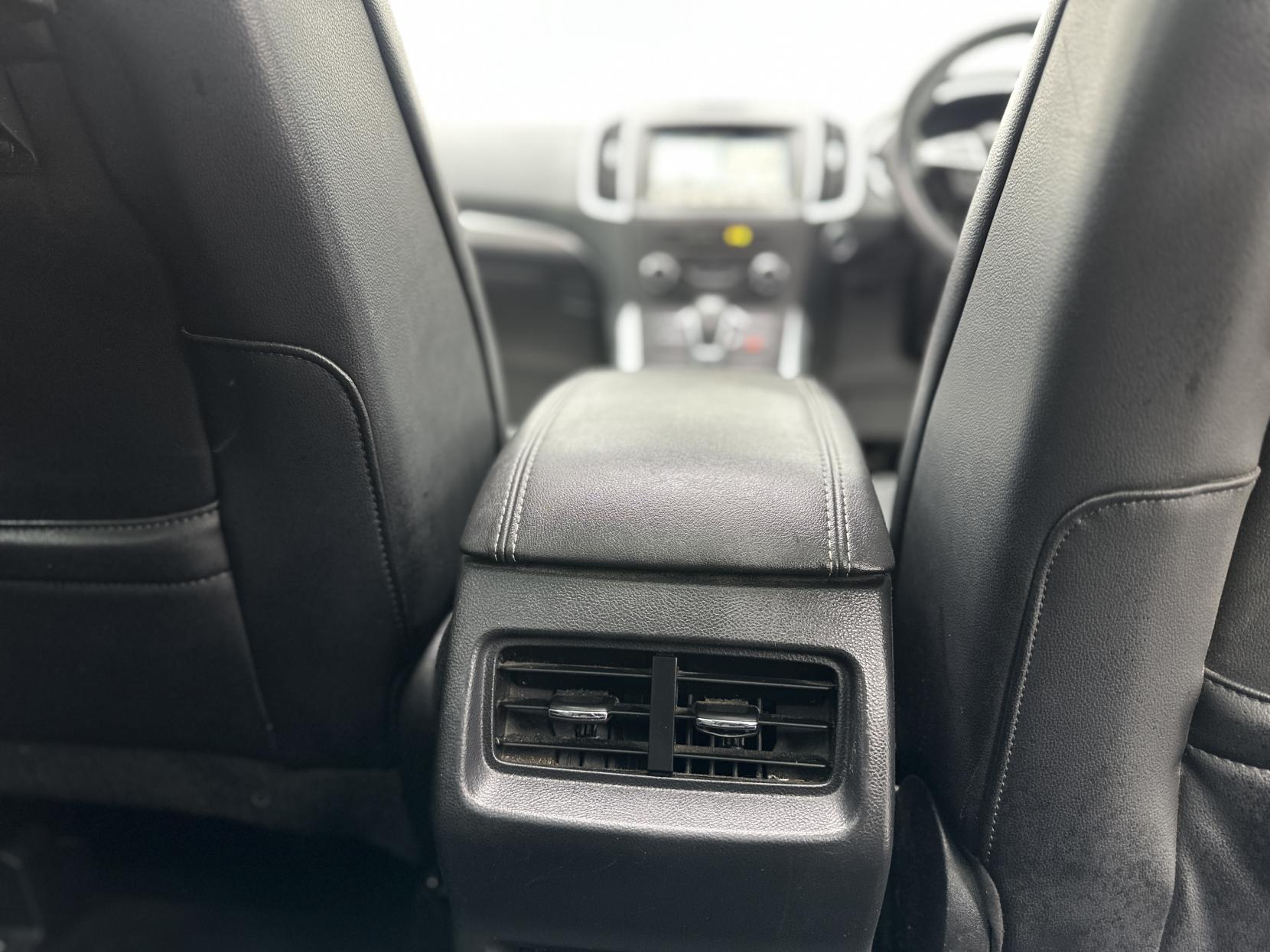 Ford Galaxy 2.0 TDCi Titanium X MPV 5dr Diesel Powershift Euro 6 (s/s) (180 ps)