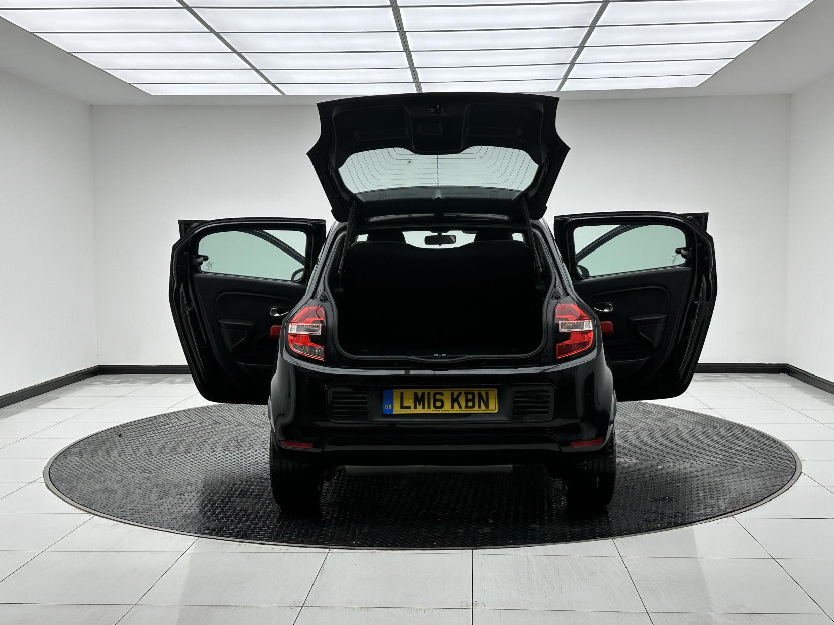 Renault Twingo 0.9 TCe Dynamique S Hatchback 5dr Petrol EDC Euro 6 (90 ps)