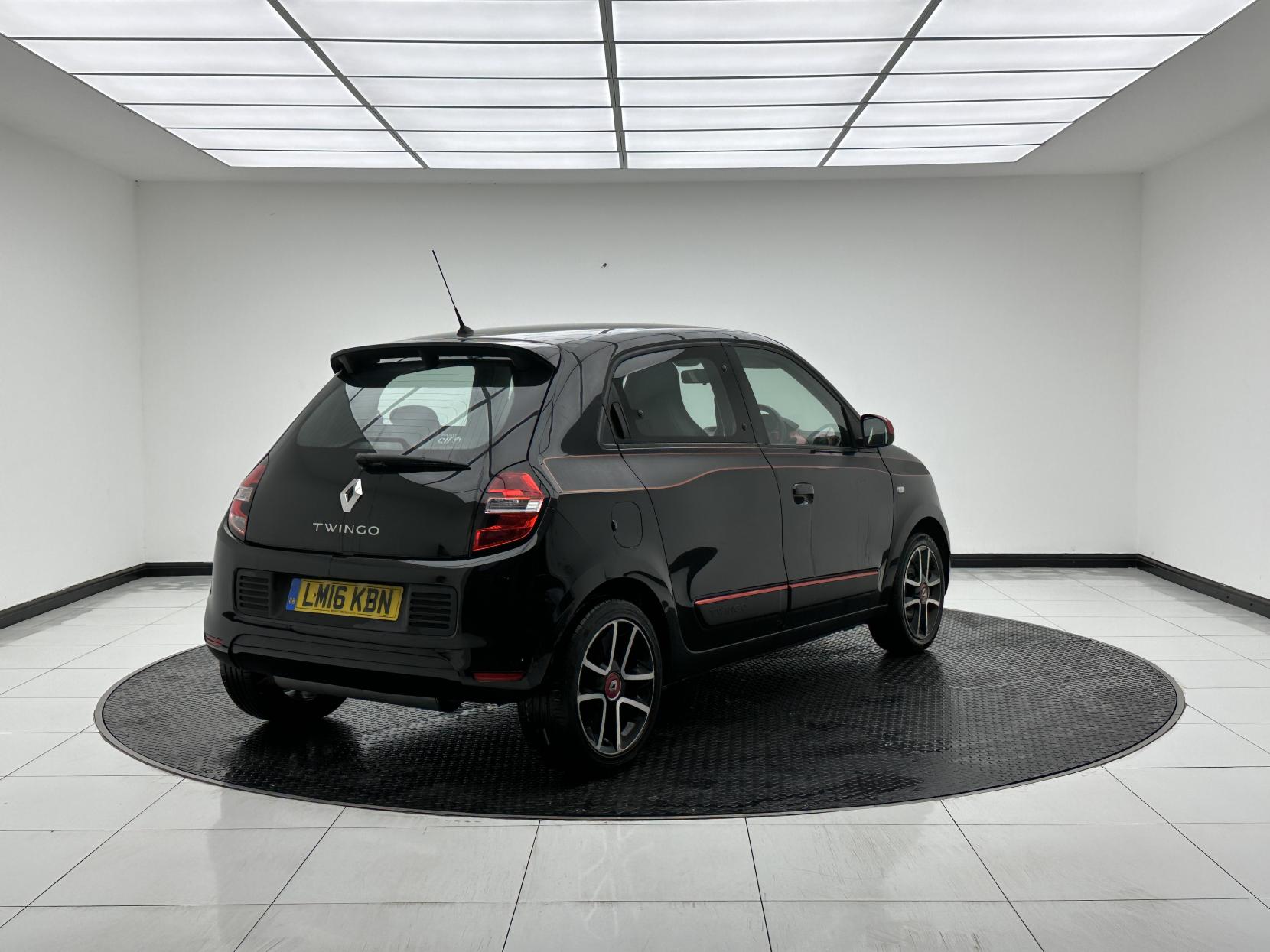 Renault Twingo 0.9 TCe Dynamique S Hatchback 5dr Petrol EDC Euro 6 (90 ps)