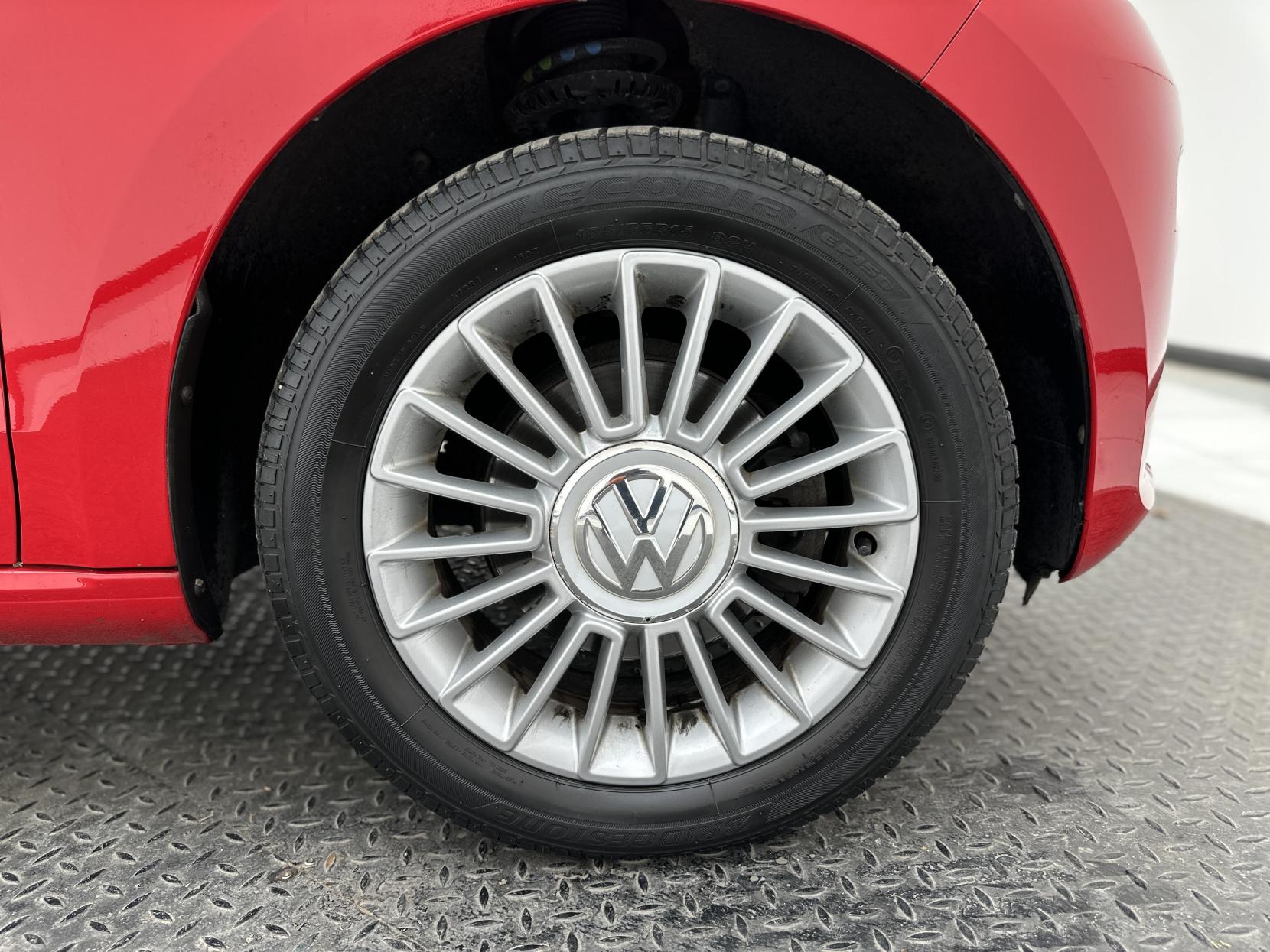 Volkswagen up! 1.0 High up! Hatchback 5dr Petrol ASG Euro 6 (75 ps)
