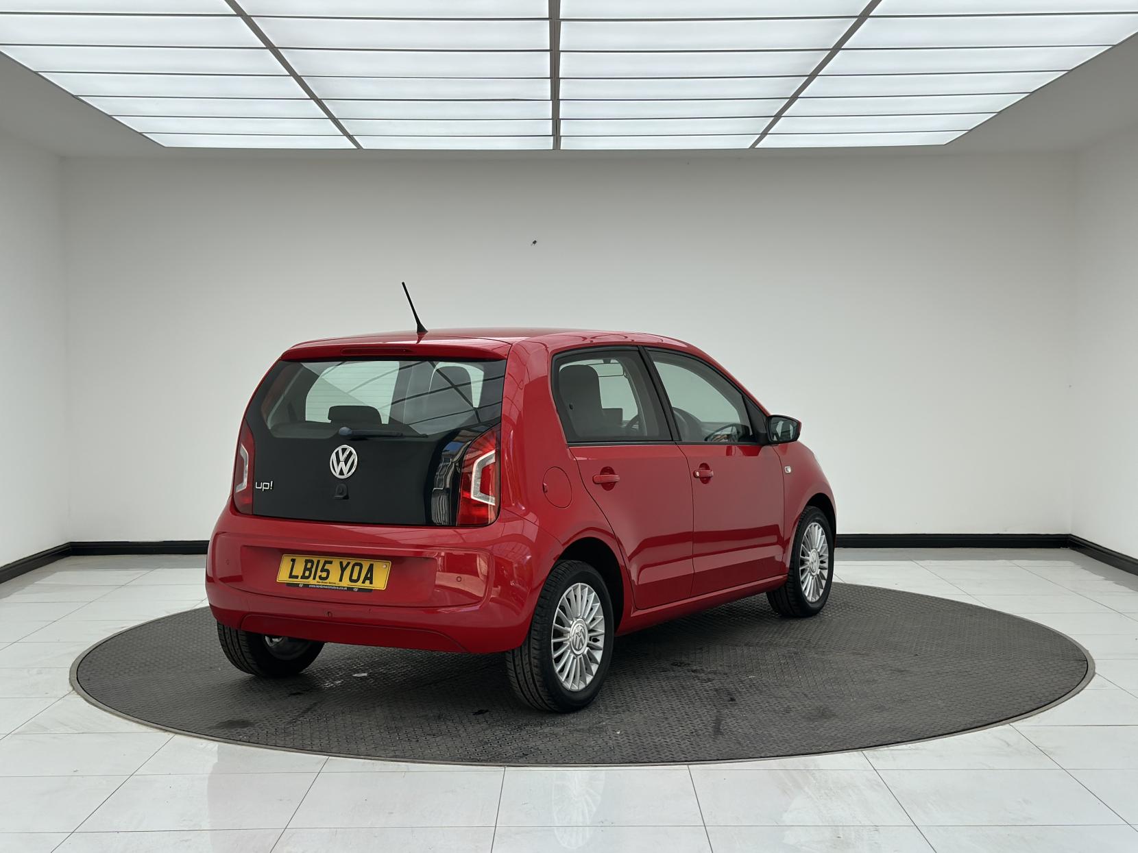 Volkswagen up! 1.0 High up! Hatchback 5dr Petrol ASG Euro 6 (75 ps)