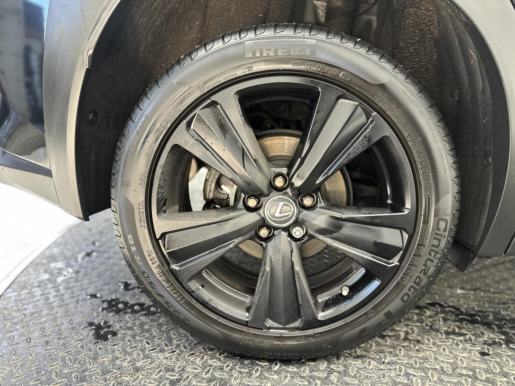 Lexus UX 2.0 250h SUV 5dr Petrol Hybrid E-CVT Euro 6 (s/s) (184 ps)