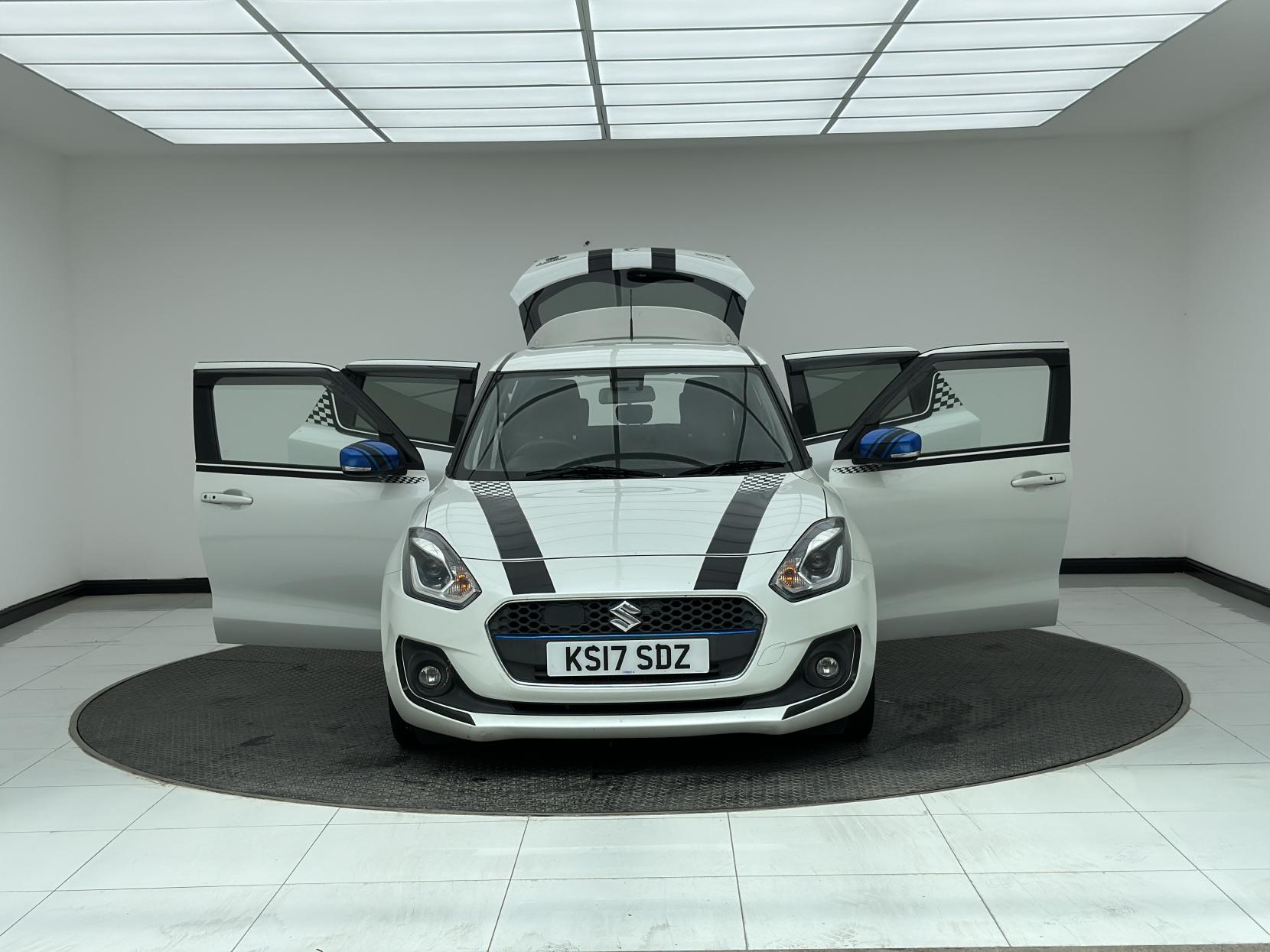 Suzuki Swift 1.0 Boosterjet SZ5 Hatchback 5dr Petrol Auto Euro 6 (111 ps)