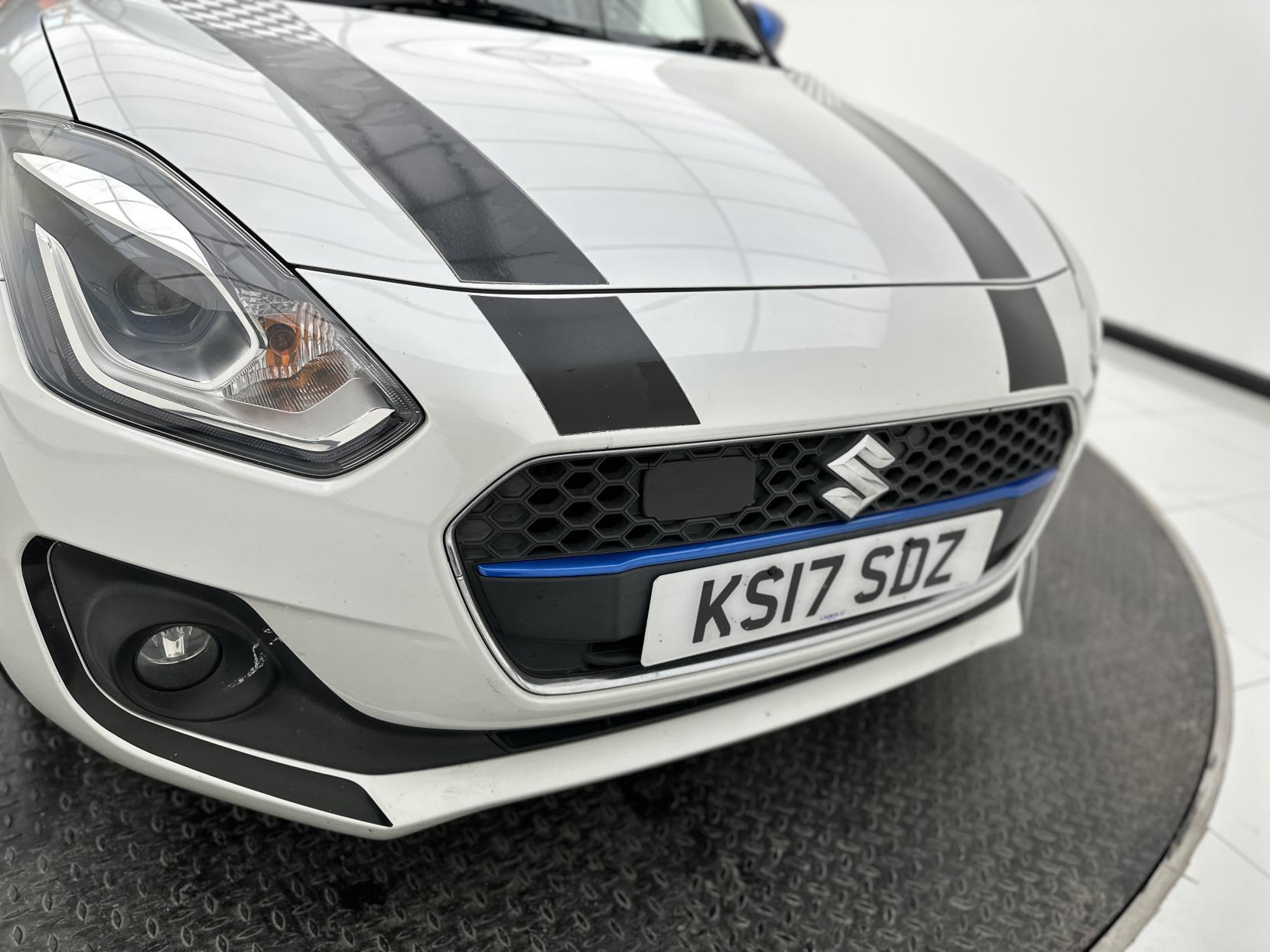 Suzuki Swift 1.0 Boosterjet SZ5 Hatchback 5dr Petrol Auto Euro 6 (111 ps)