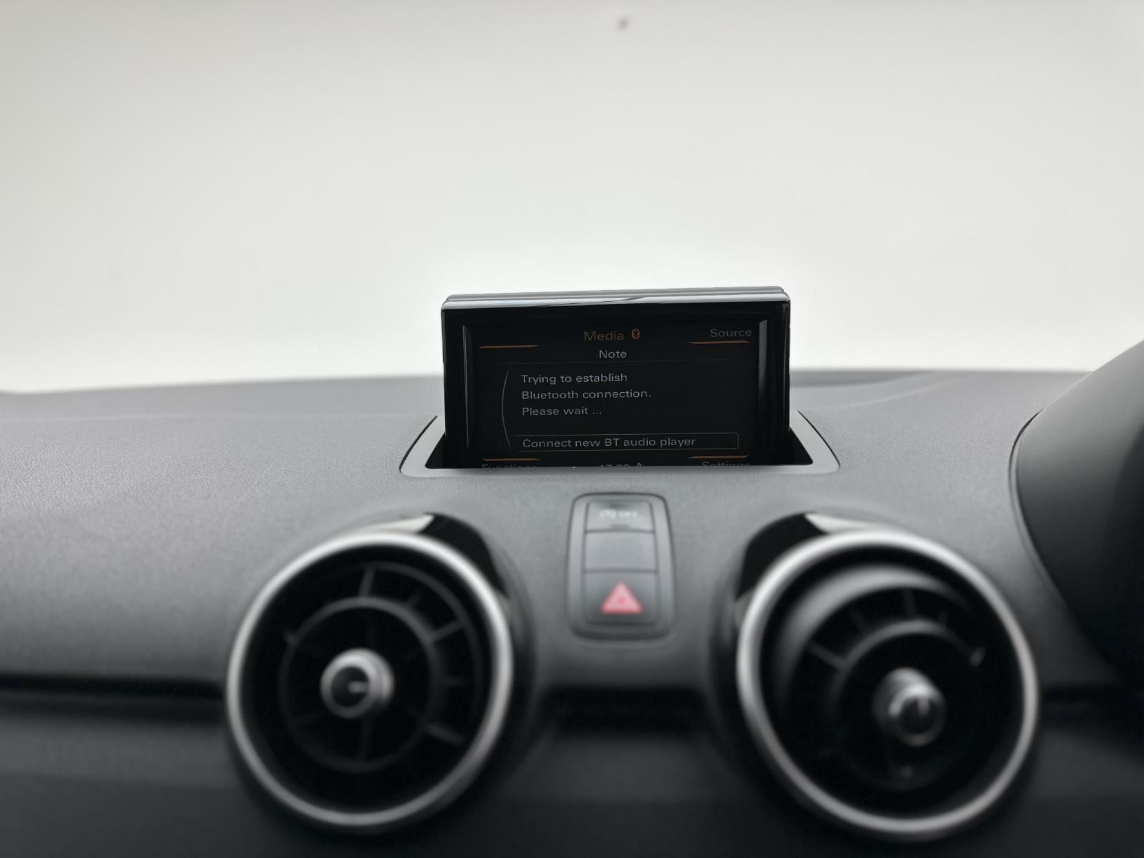 Audi A1 1.6 TDI S line Hatchback 3dr Diesel S Tronic Euro 6 (s/s) (116 ps)