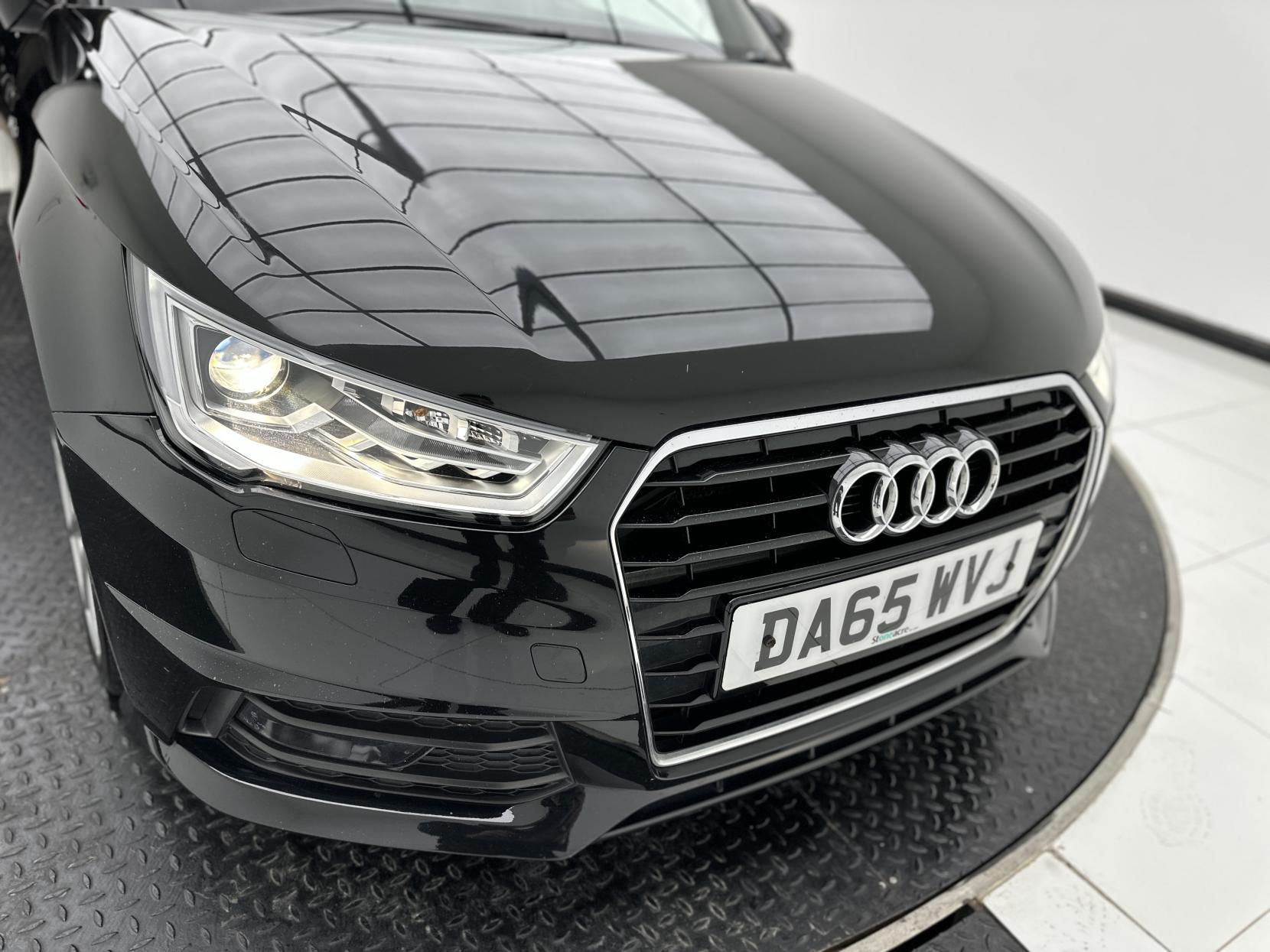 Audi A1 1.6 TDI S line Hatchback 3dr Diesel S Tronic Euro 6 (s/s) (116 ps)