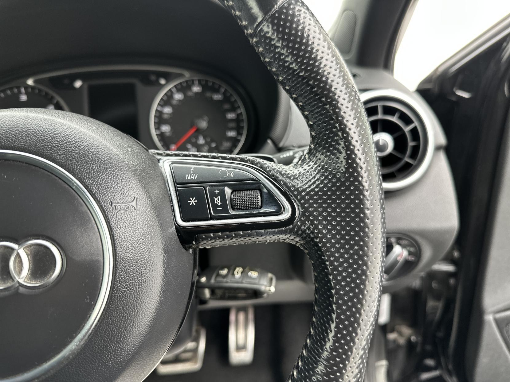 Audi A1 1.6 TDI S line Hatchback 3dr Diesel S Tronic Euro 6 (s/s) (116 ps)