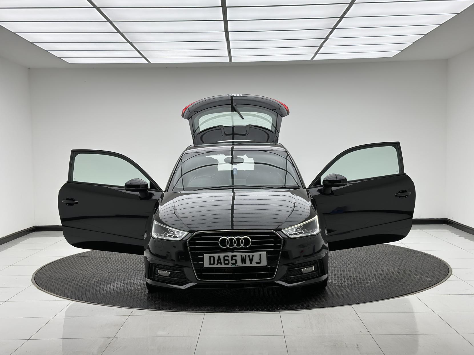 Audi A1 1.6 TDI S line Hatchback 3dr Diesel S Tronic Euro 6 (s/s) (116 ps)