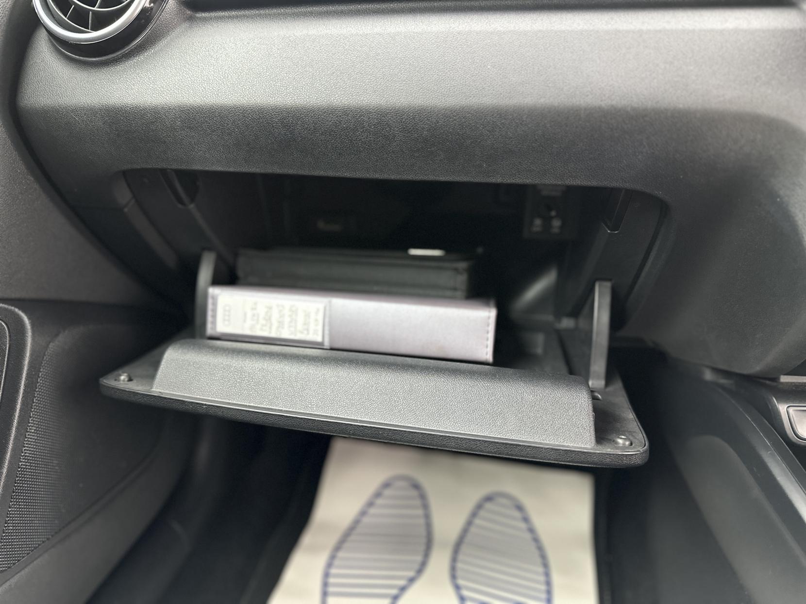 Audi A1 1.6 TDI S line Hatchback 3dr Diesel S Tronic Euro 6 (s/s) (116 ps)