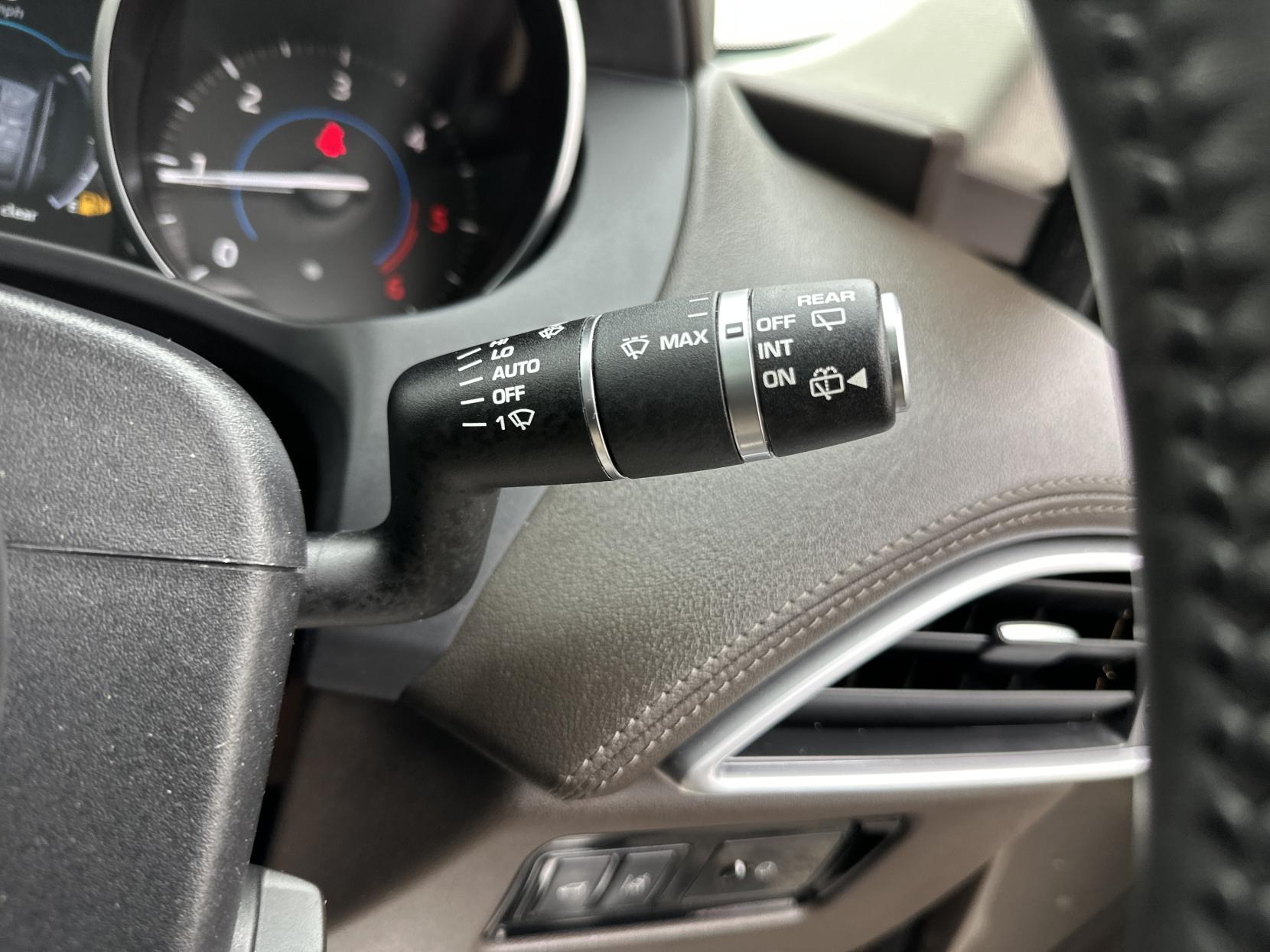 Jaguar F-PACE 2.0 D180 Portfolio SUV 5dr Diesel Auto AWD Euro 6 (s/s) (180 ps)