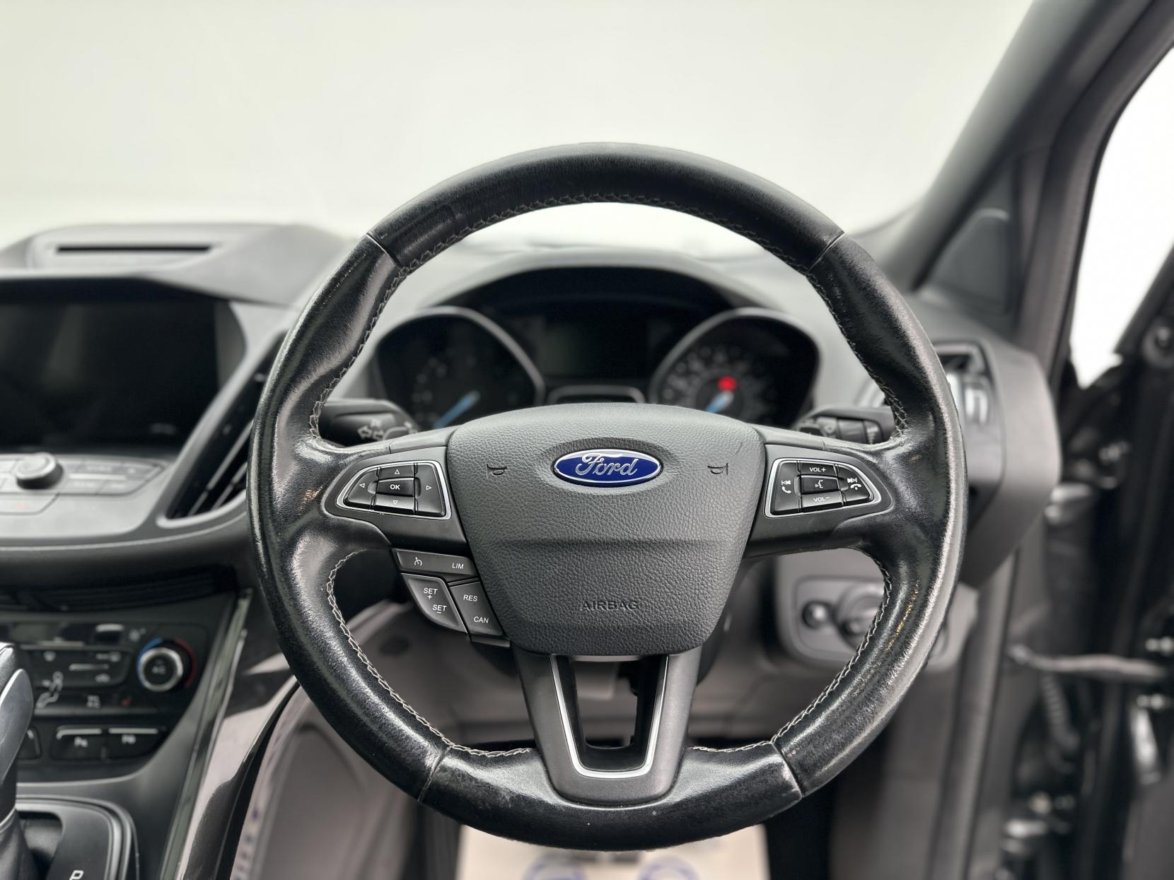 Ford Kuga 2.0 TDCi ST-Line X SUV 5dr Diesel Powershift AWD Euro 6 (s/s) (180 ps)