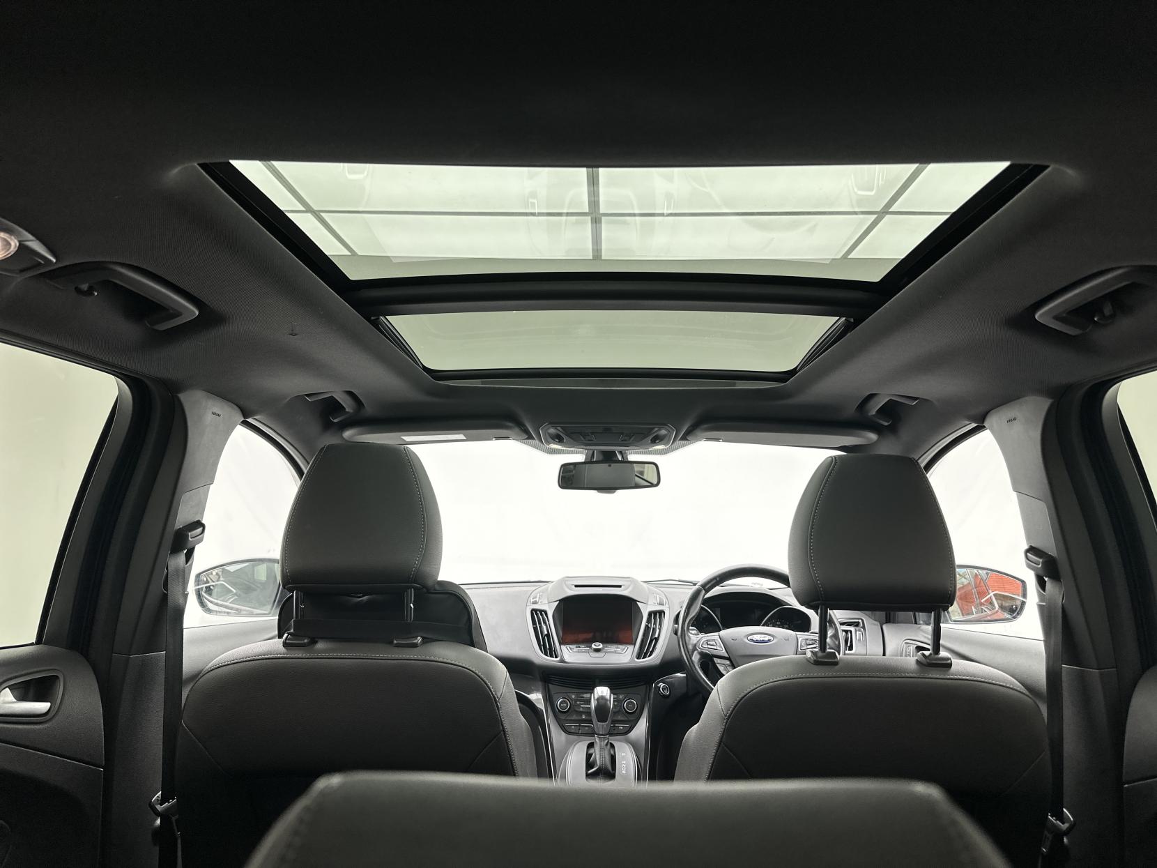 Ford Kuga 2.0 TDCi ST-Line X SUV 5dr Diesel Powershift AWD Euro 6 (s/s) (180 ps)