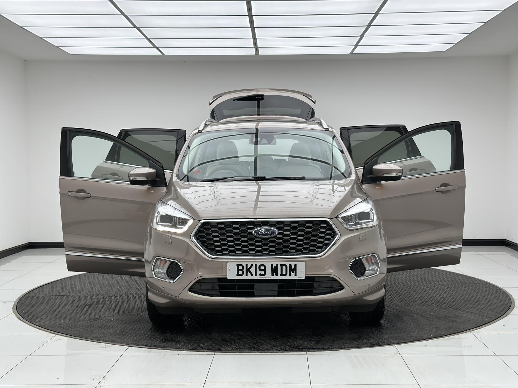 Ford Kuga 2.0 TDCi EcoBlue Vignale SUV 5dr Diesel Powershift AWD Euro 6 (s/s) (180 ps)