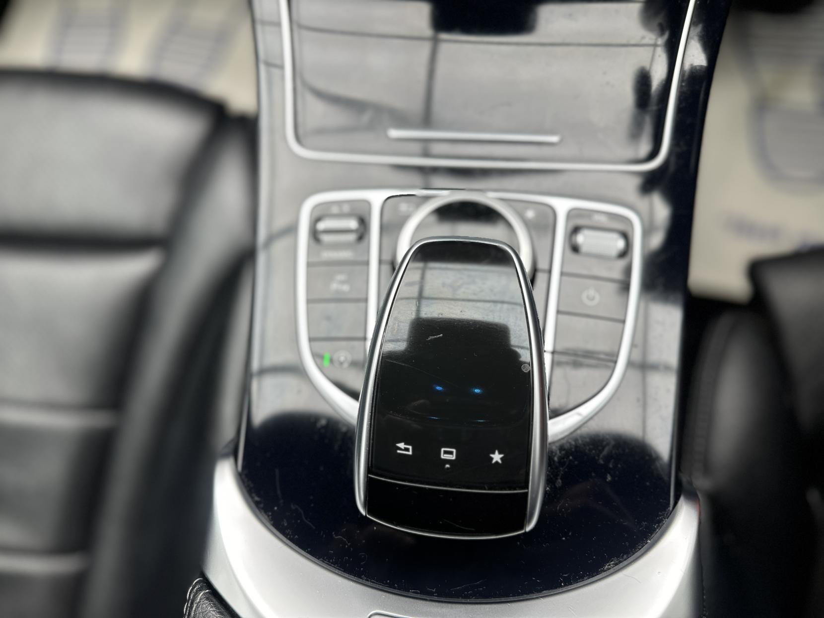 Mercedes-Benz C Class 2.0 C200 AMG Line (Premium Plus) Saloon 4dr Petrol 7G-Tronic+ Euro 6 (s/s) (184 ps)