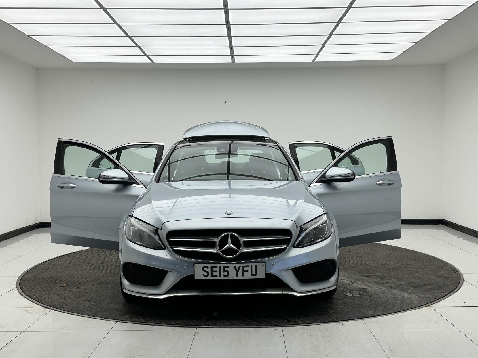 Mercedes-Benz C Class 2.0 C200 AMG Line (Premium Plus) Saloon 4dr Petrol 7G-Tronic+ Euro 6 (s/s) (184 ps)