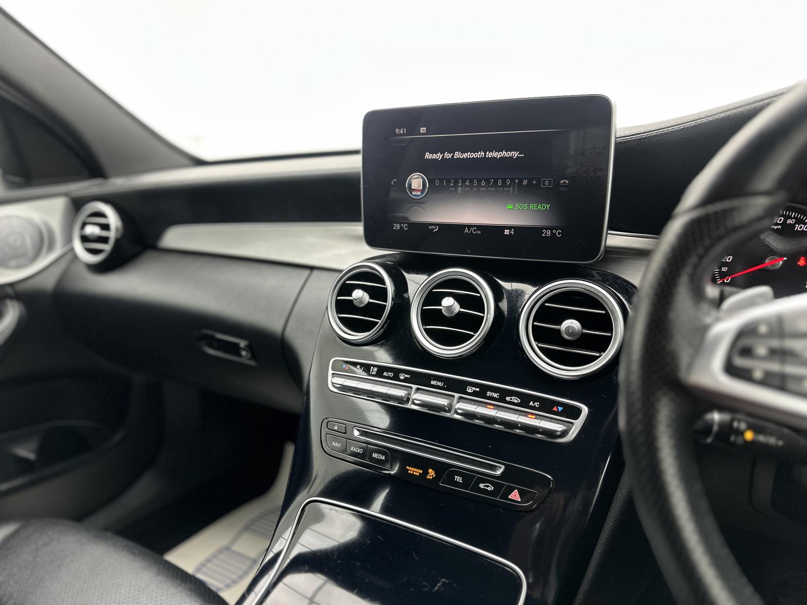 Mercedes-Benz C Class 2.0 C200 AMG Line (Premium Plus) Saloon 4dr Petrol 7G-Tronic+ Euro 6 (s/s) (184 ps)