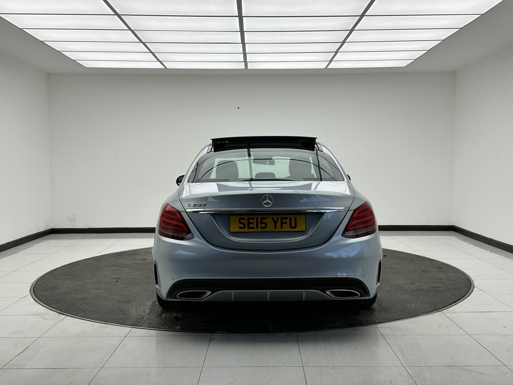 Mercedes-Benz C Class 2.0 C200 AMG Line (Premium Plus) Saloon 4dr Petrol 7G-Tronic+ Euro 6 (s/s) (184 ps)