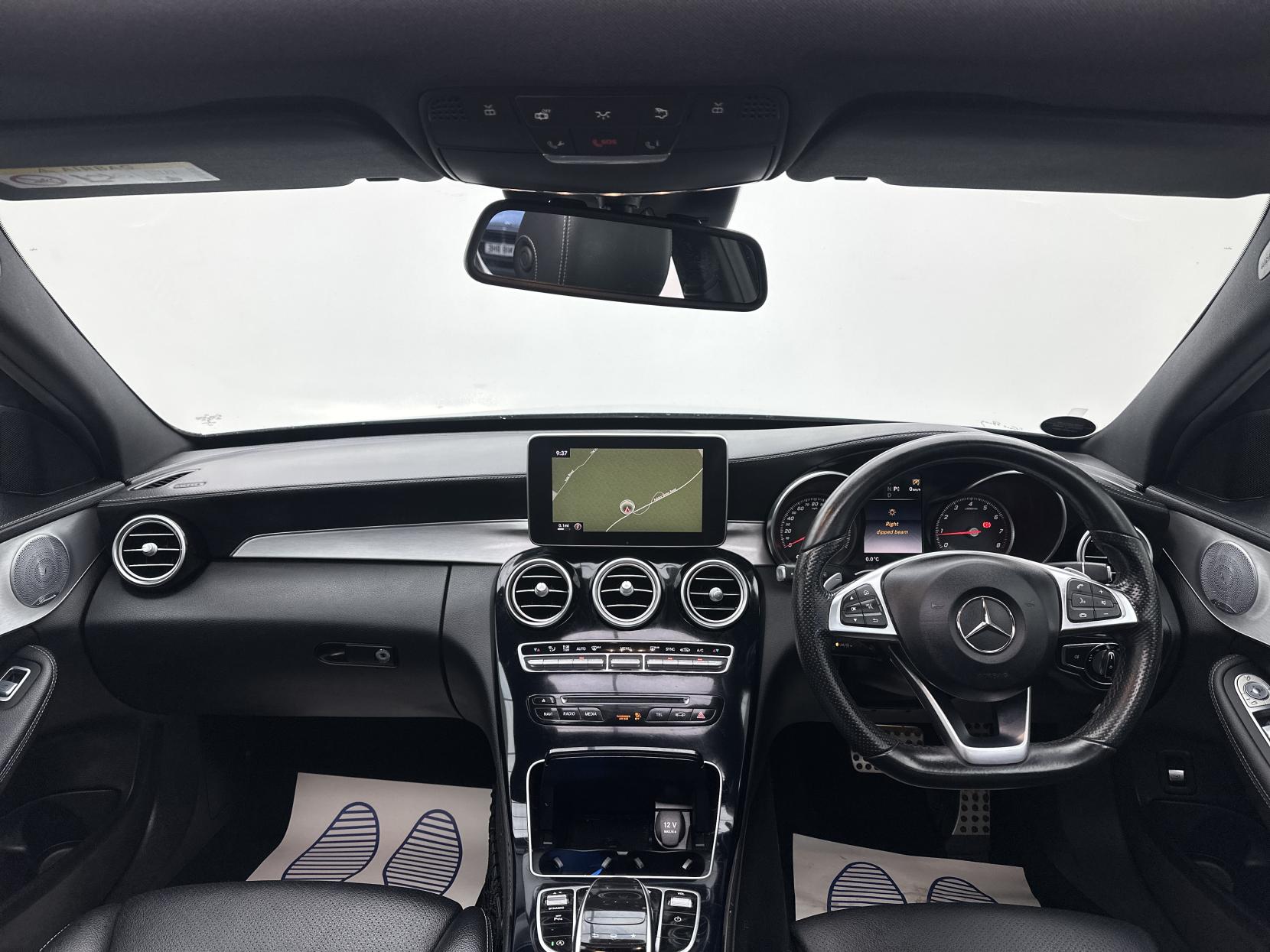 Mercedes-Benz C Class 2.0 C200 AMG Line (Premium Plus) Saloon 4dr Petrol 7G-Tronic+ Euro 6 (s/s) (184 ps)