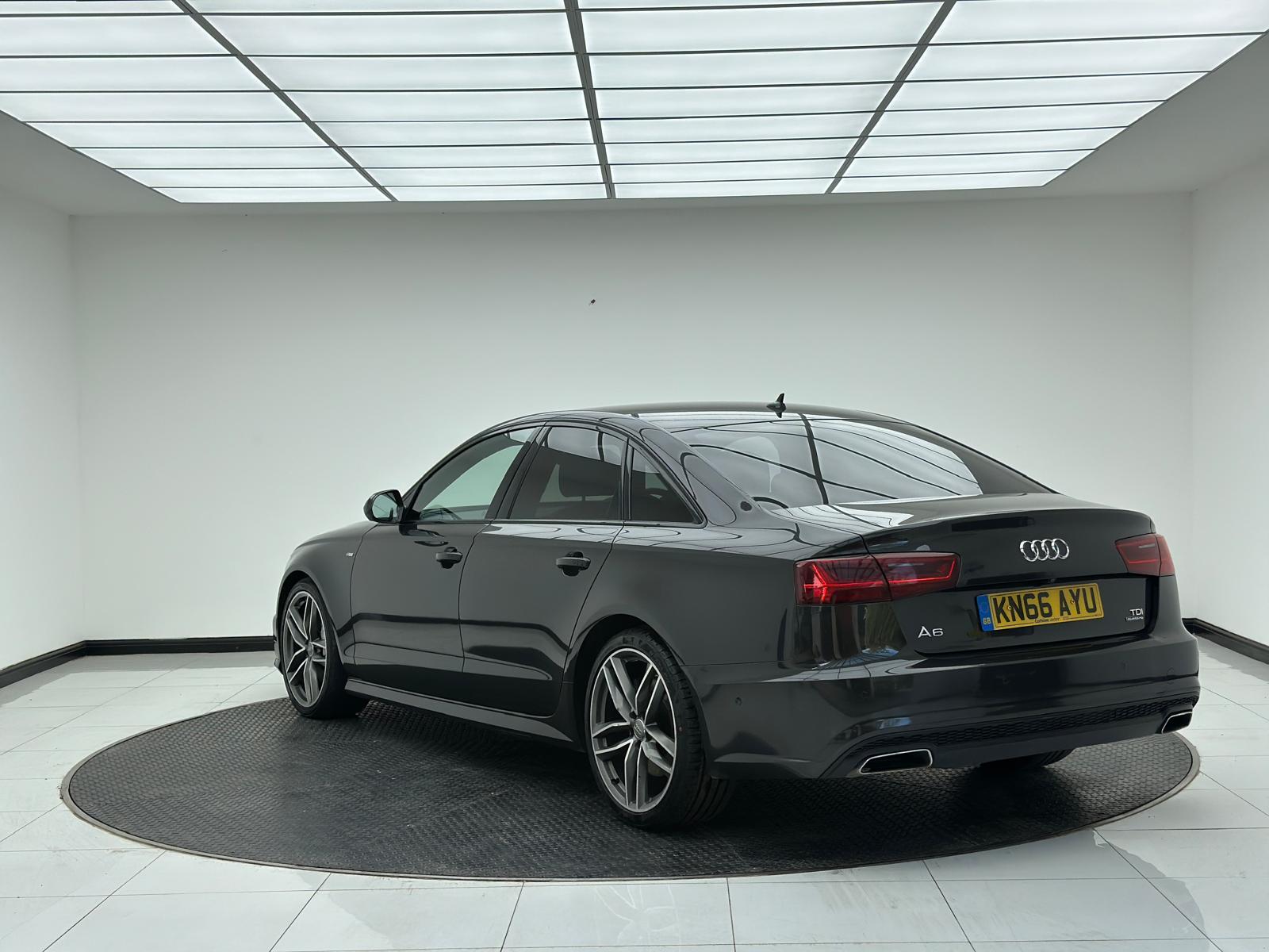 Audi A6 Saloon 3.0 TDI V6 Black Edition Saloon 4dr Diesel S Tronic quattro Euro 6 (s/s) (272 ps)