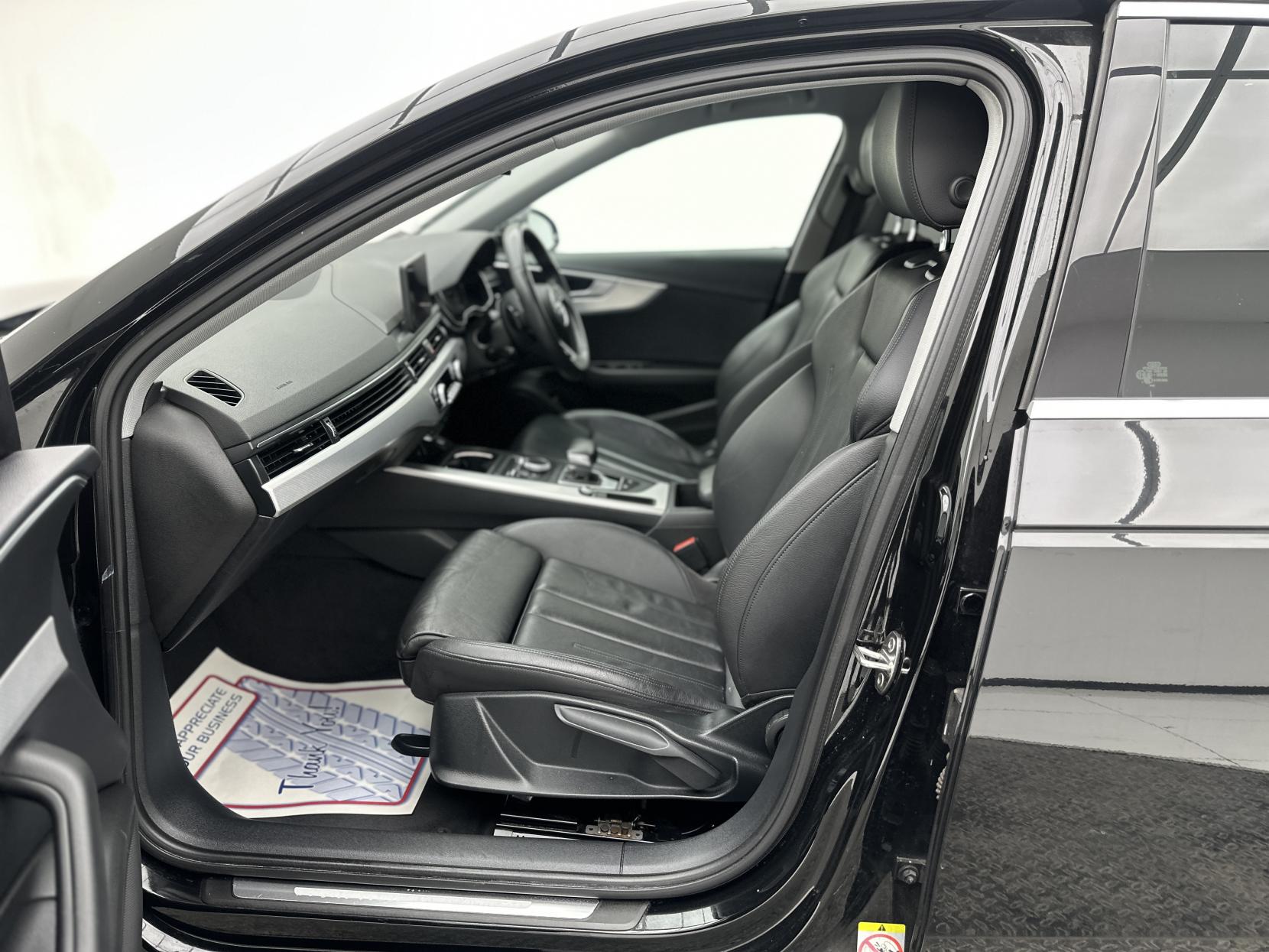 Audi A4 2.0 TDI 35 Sport Saloon 4dr Diesel S Tronic Euro 6 (s/s) (150 ps)