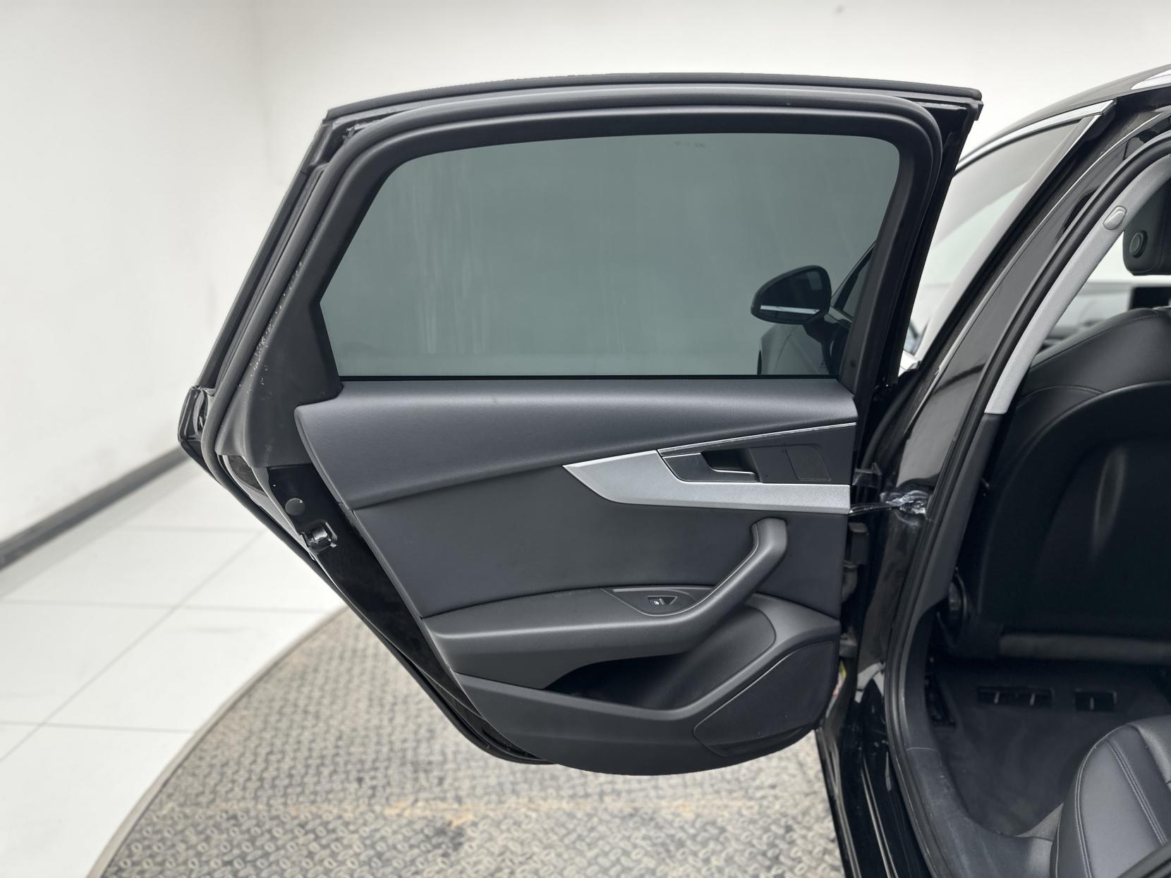 Audi A4 2.0 TDI 35 Sport Saloon 4dr Diesel S Tronic Euro 6 (s/s) (150 ps)