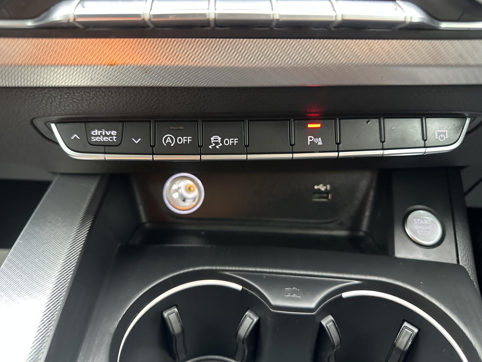 Audi A4 2.0 TDI 35 Sport Saloon 4dr Diesel S Tronic Euro 6 (s/s) (150 ps)