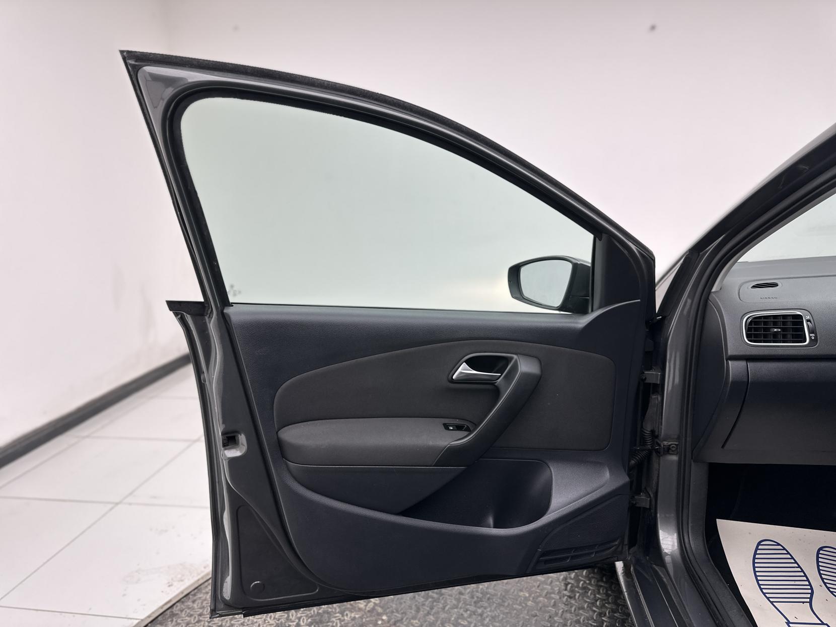 Volkswagen Polo 1.2 Match Edition Hatchback 5dr Petrol Manual Euro 5 (60 ps)