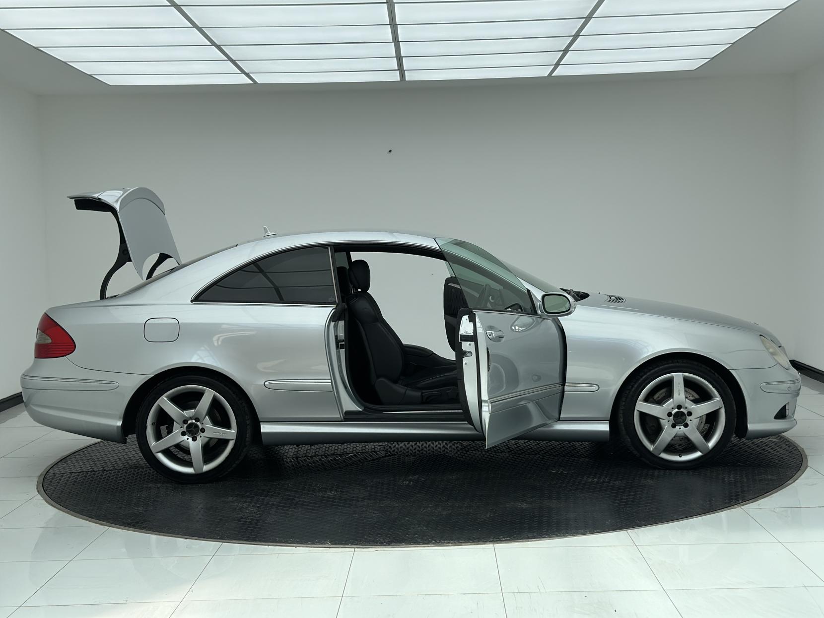 Mercedes-Benz CLK 1.8 CLK200 Kompressor Sport Coupe 2dr Petrol Automatic (200 g/km, 184 bhp)