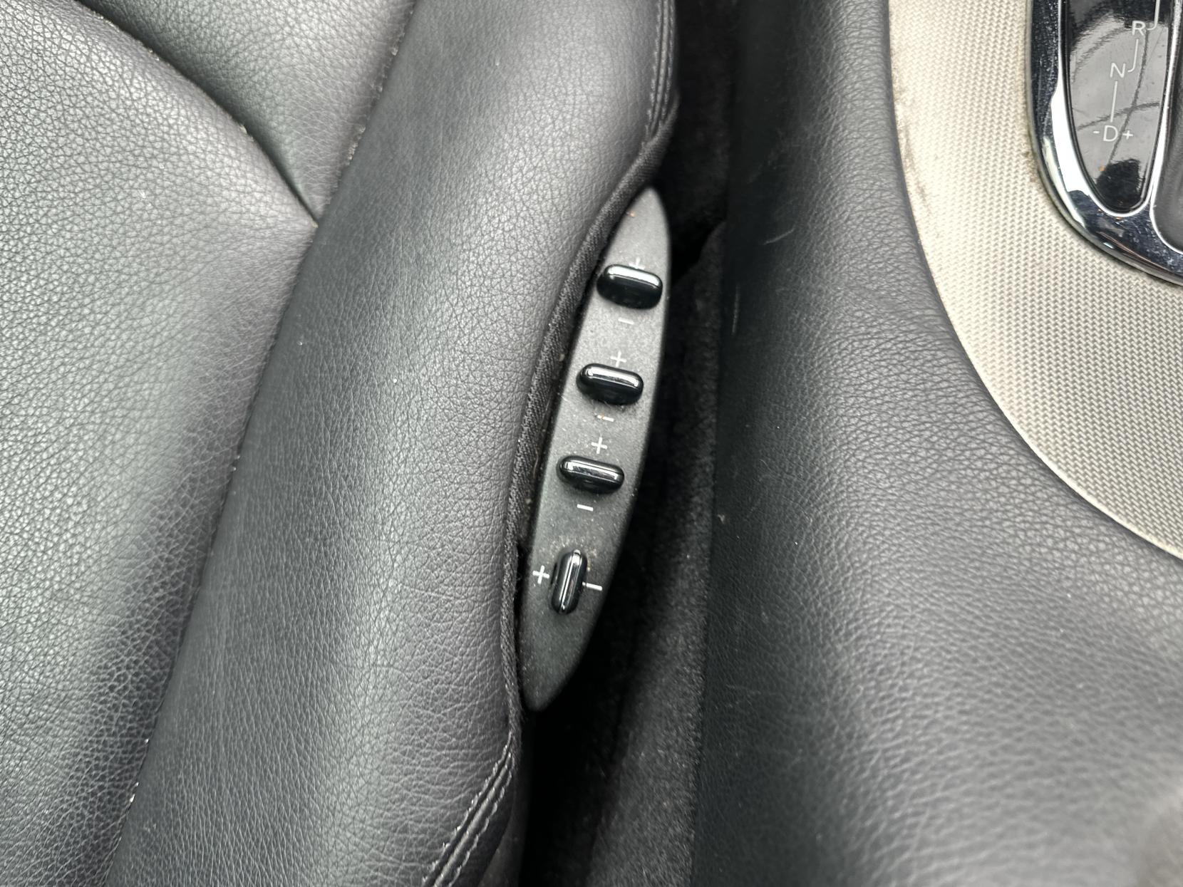 Mercedes-Benz CLK 1.8 CLK200 Kompressor Sport Coupe 2dr Petrol Automatic (200 g/km, 184 bhp)