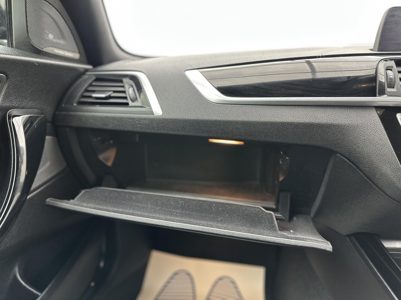 BMW 1 Series 1.5 118i GPF M Sport Shadow Edition Hatchback 3dr Petrol Auto Euro 6 (s/s) (136 ps)