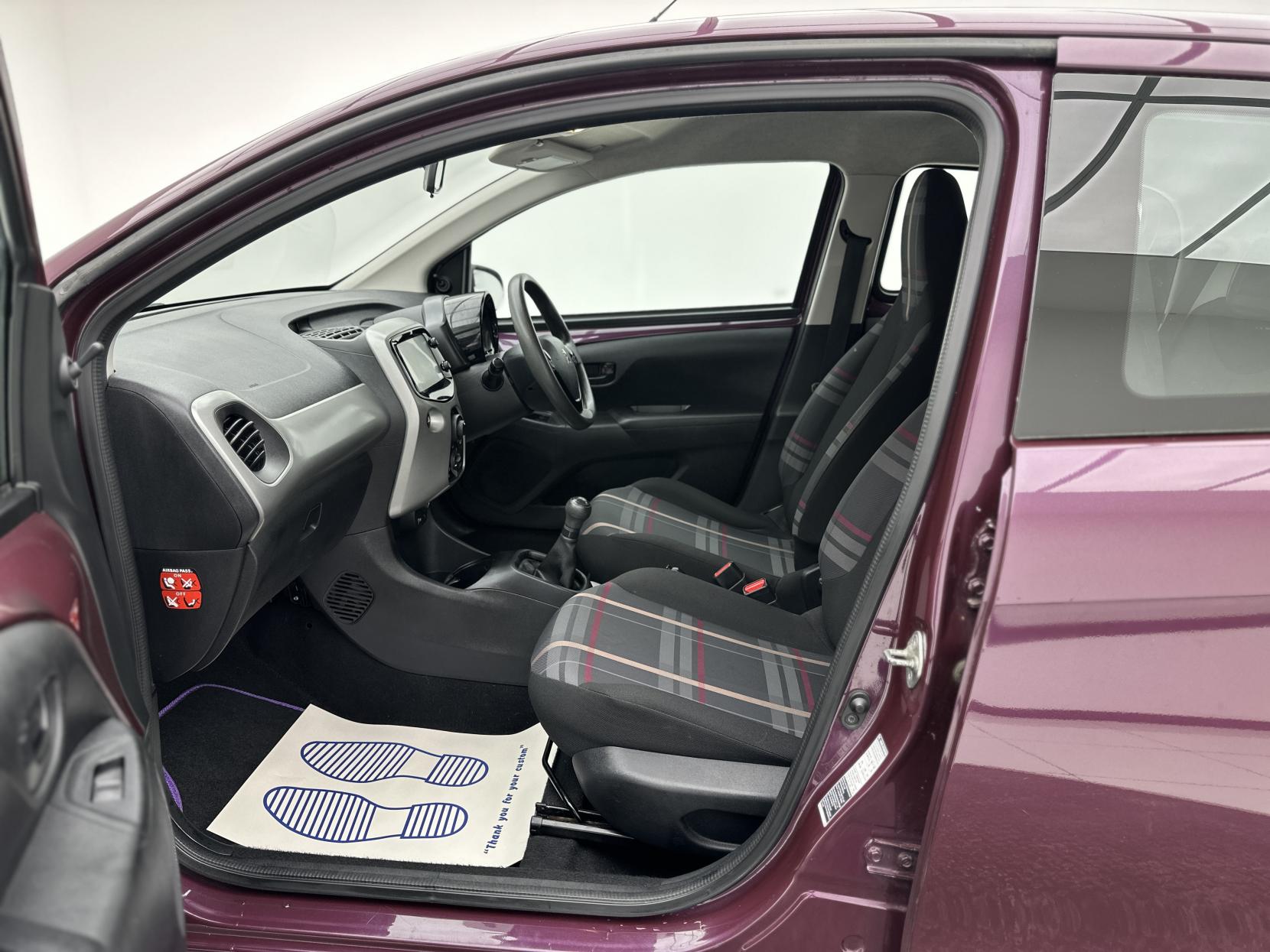 Peugeot 108 1.0 Active Hatchback 5dr Petrol Manual Euro 6 (68 ps)