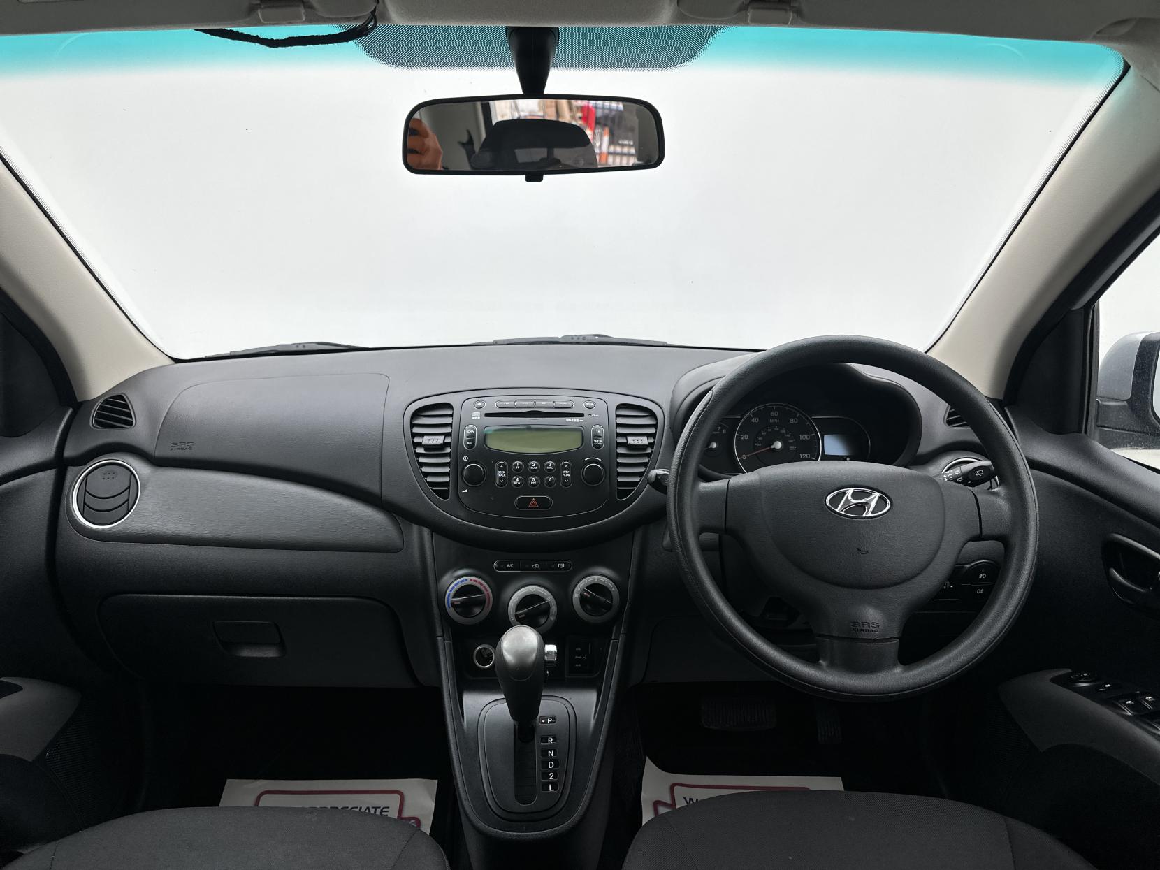 Hyundai i10 1.2 Active Hatchback 5dr Petrol Auto Euro 5 (85 bhp)