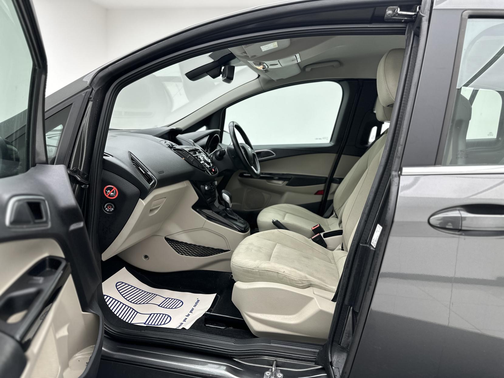 Ford B-Max 1.6 Titanium Navigator MPV 5dr Petrol Powershift Euro 6 (105 ps)