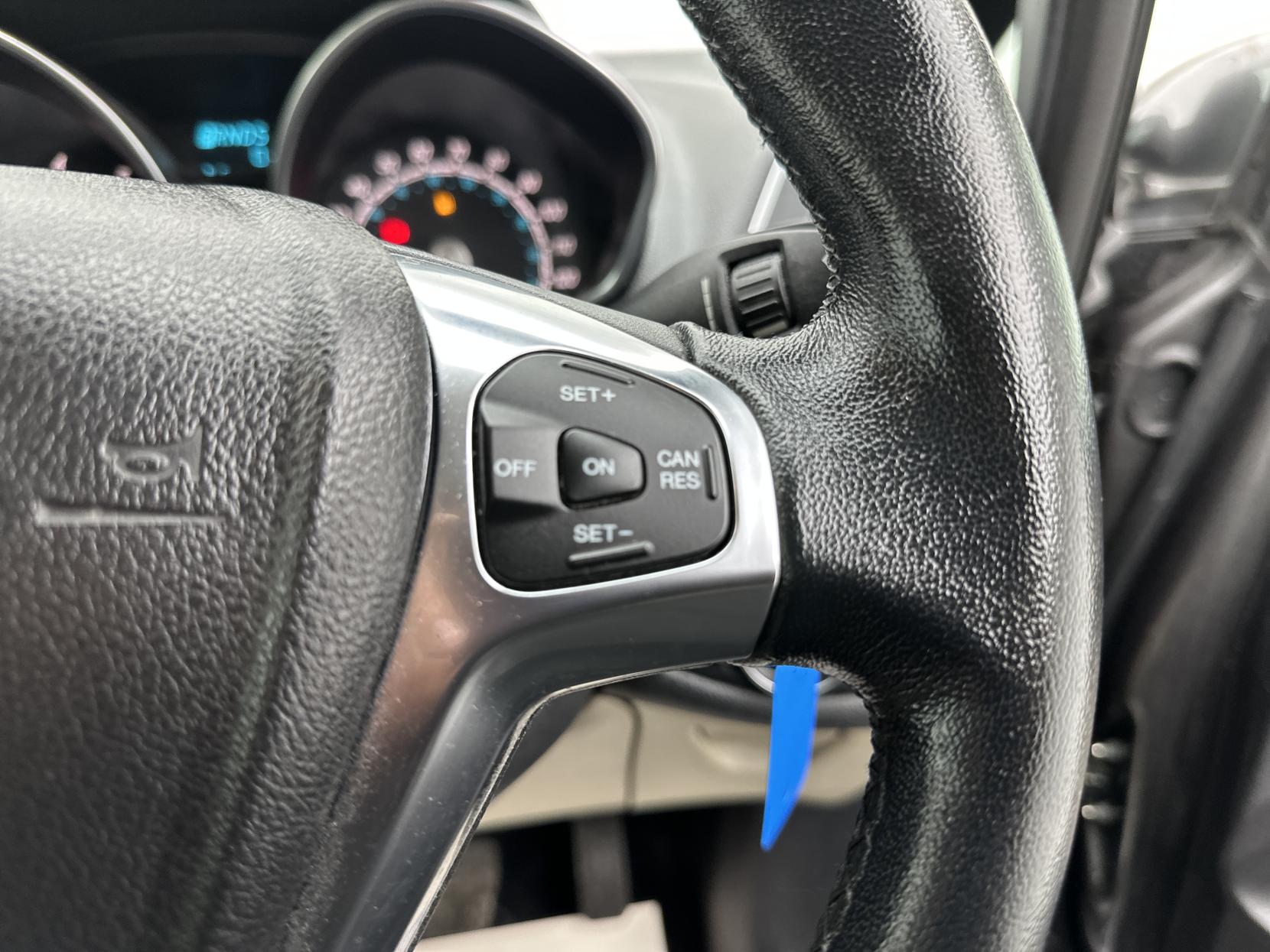 Ford B-Max 1.6 Titanium Navigator MPV 5dr Petrol Powershift Euro 6 (105 ps)