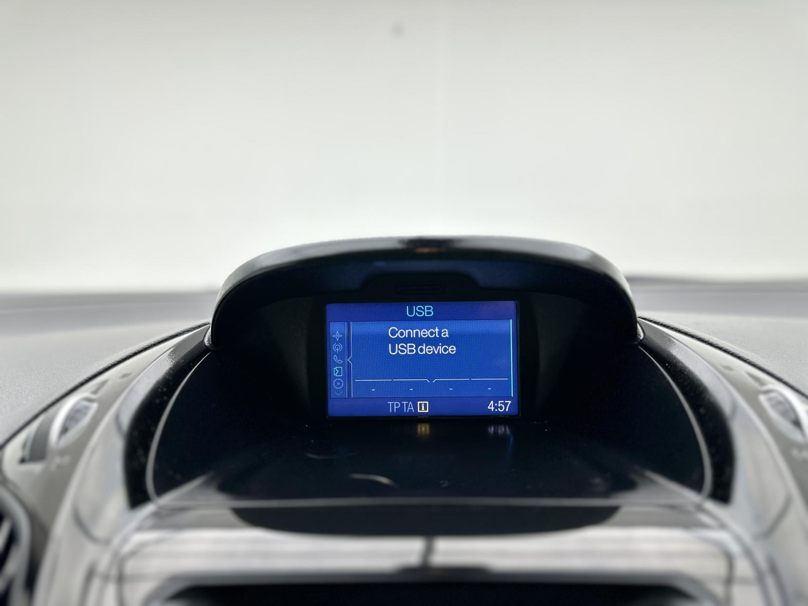 Ford B-Max 1.6 Titanium Navigator MPV 5dr Petrol Powershift Euro 6 (105 ps)