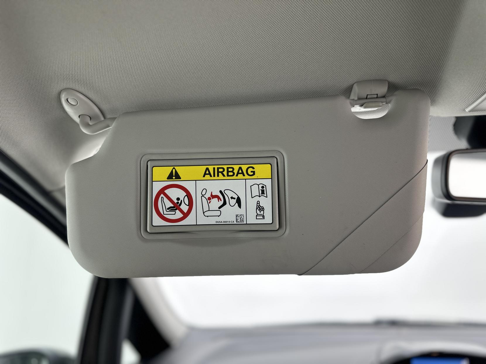 Ford B-Max 1.6 Titanium Navigator MPV 5dr Petrol Powershift Euro 6 (105 ps)