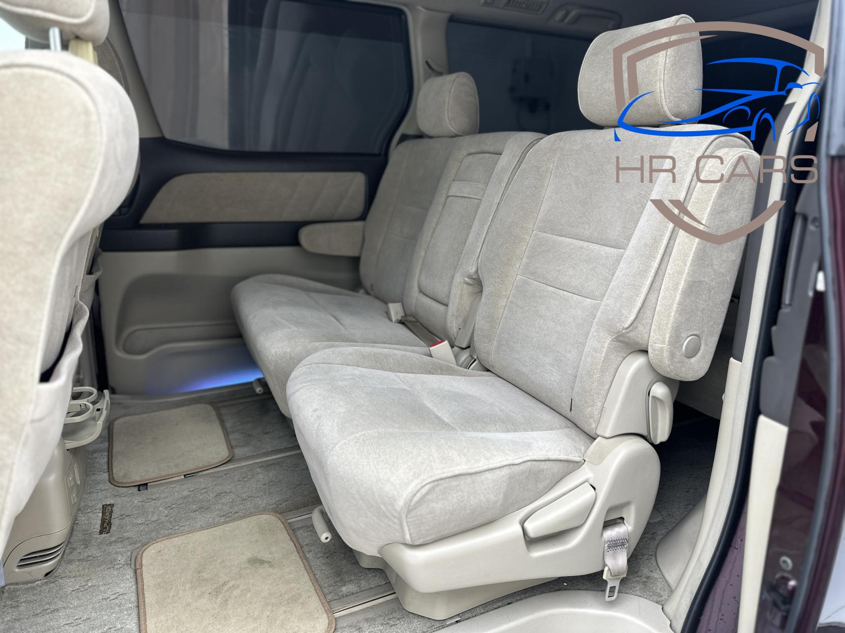 Toyota Alphard 2990 cc v6