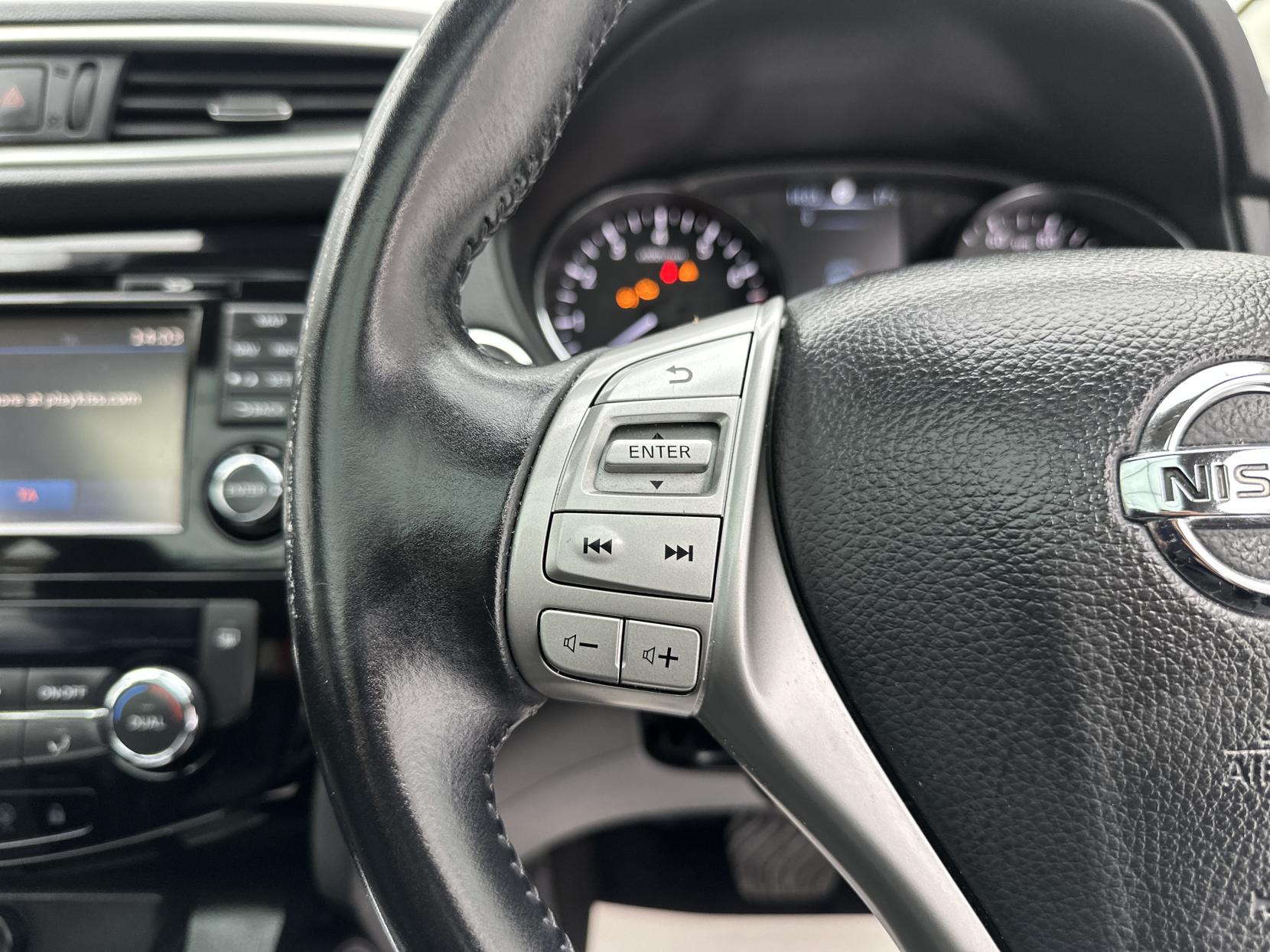 Nissan Qashqai 1.2 DIG-T N-Connecta SUV 5dr Petrol XTRON 2WD Euro 6 (s/s) (115 ps)