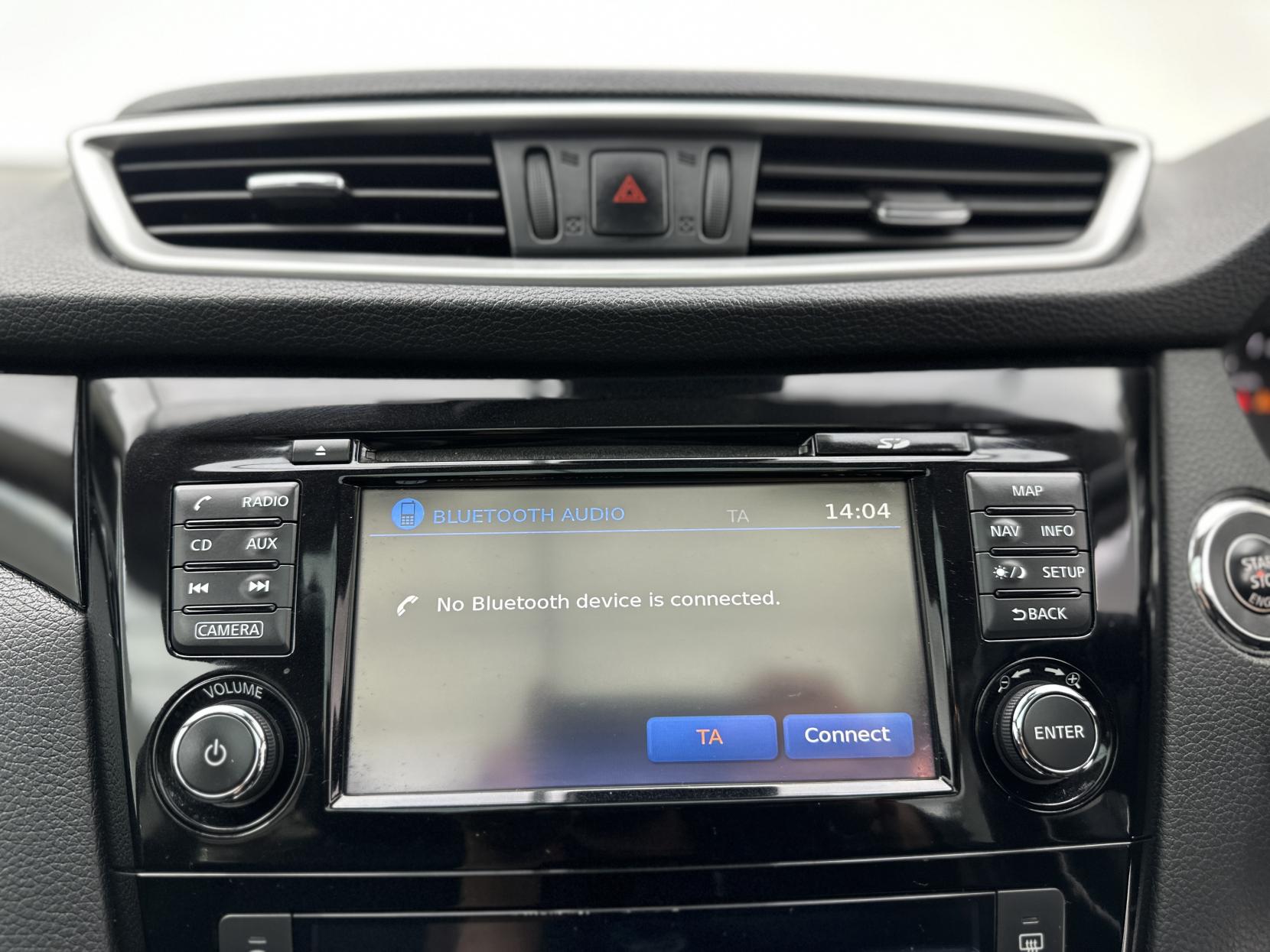 Nissan Qashqai 1.2 DIG-T N-Connecta SUV 5dr Petrol XTRON 2WD Euro 6 (s/s) (115 ps)