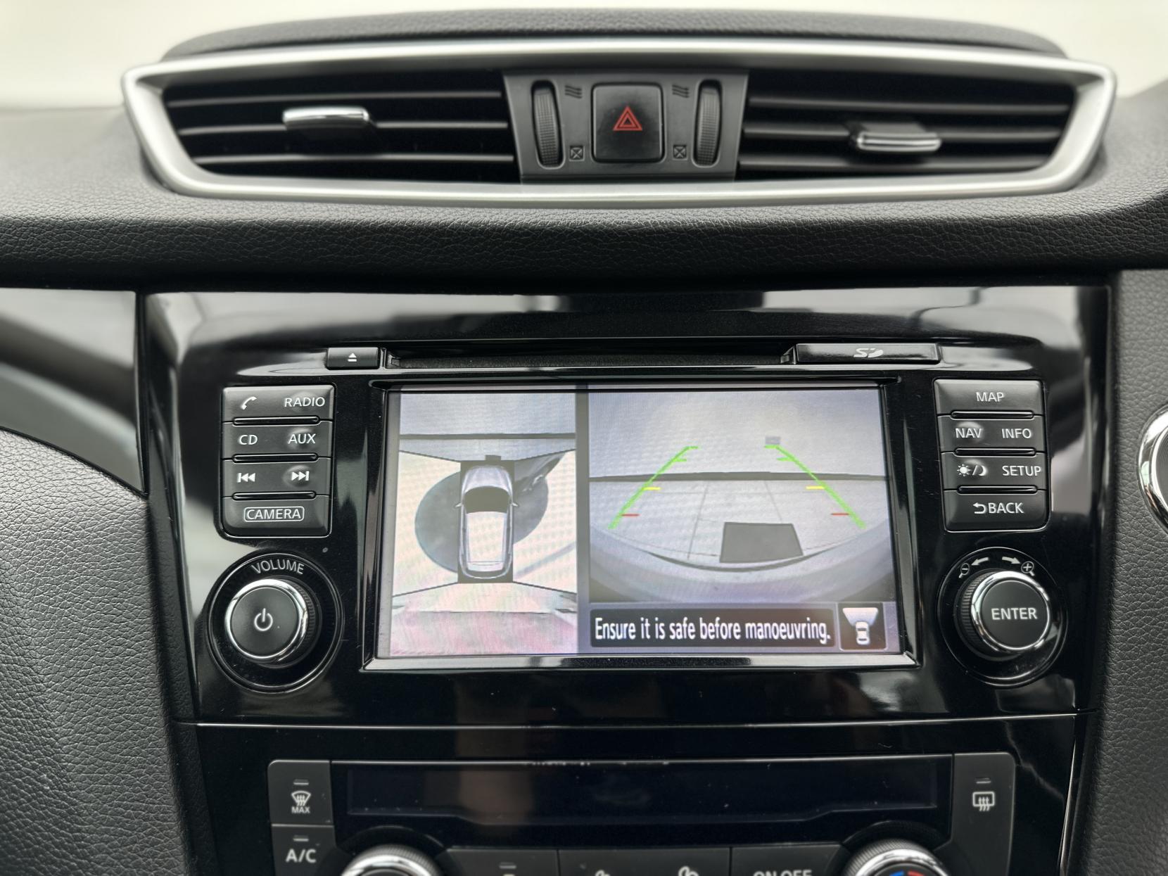 Nissan Qashqai 1.2 DIG-T N-Connecta SUV 5dr Petrol XTRON 2WD Euro 6 (s/s) (115 ps)