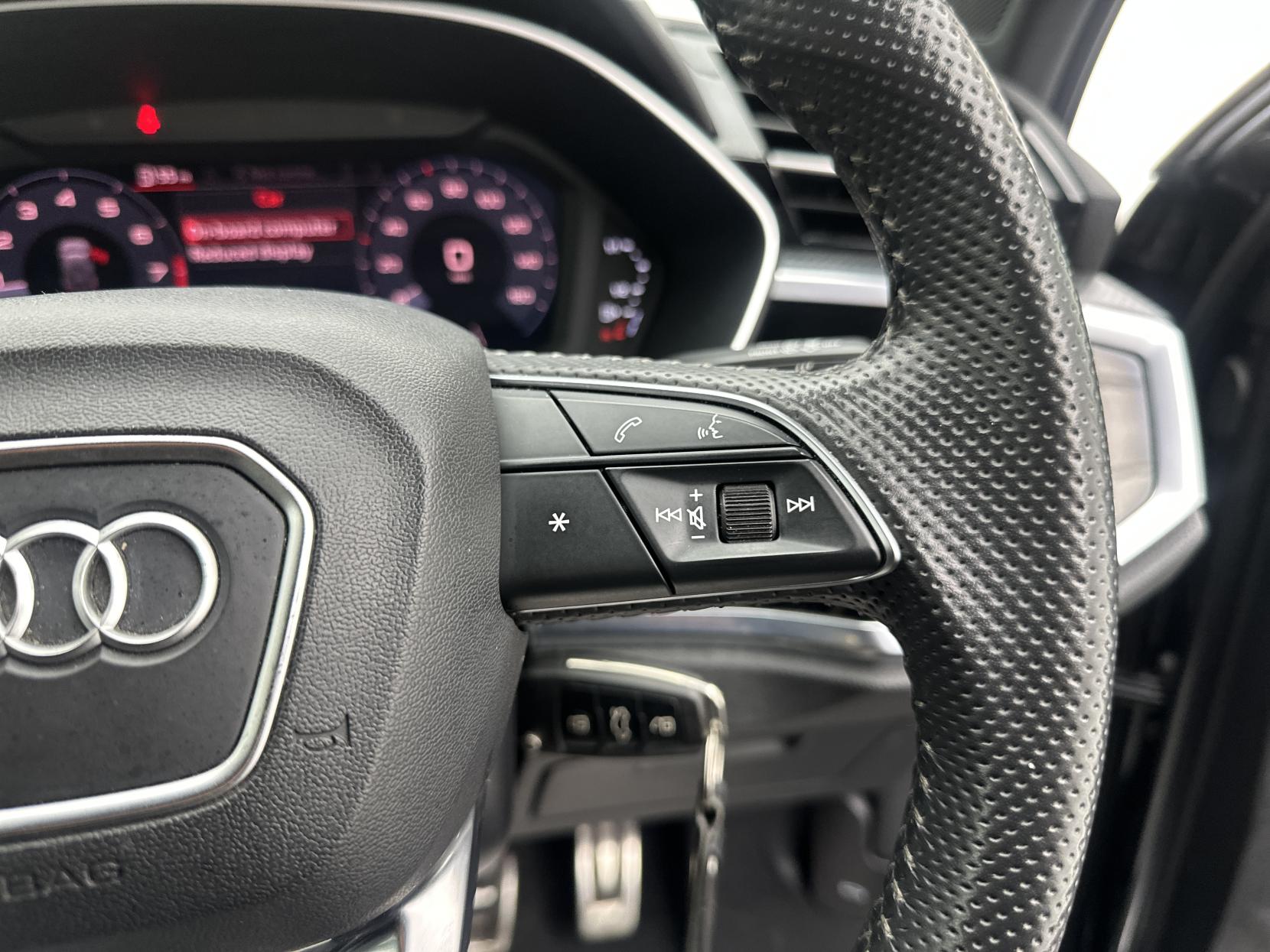 Audi Q3 2.0 TFSI 40 S line SUV 5dr Petrol S Tronic quattro Euro 6 (s/s) (190 ps)